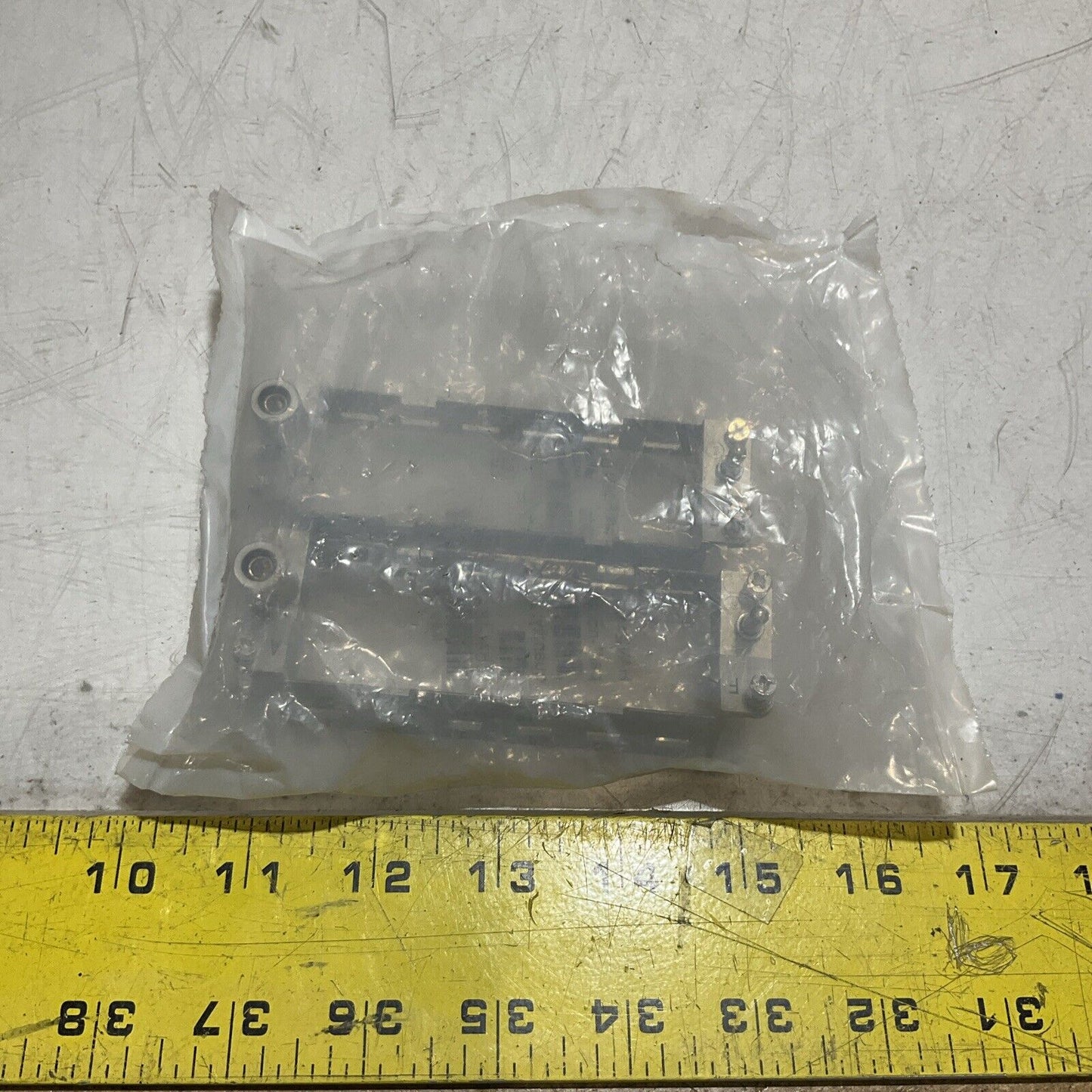 HARTING  09140240303  HAN 24 MOD-RAHMAN  F.GEH.OT  LOT OF 2  222