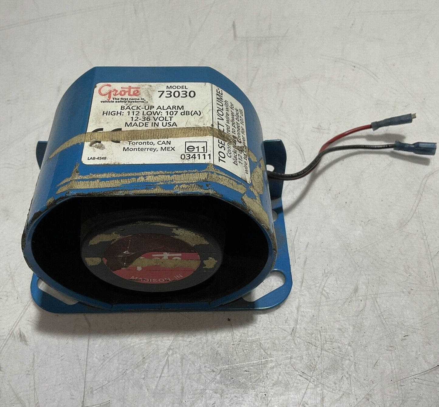 GROTE INDUSTRIES 73030 STANDARD  TONE  BACK UP ALARM REVERSE MOUNTED 222