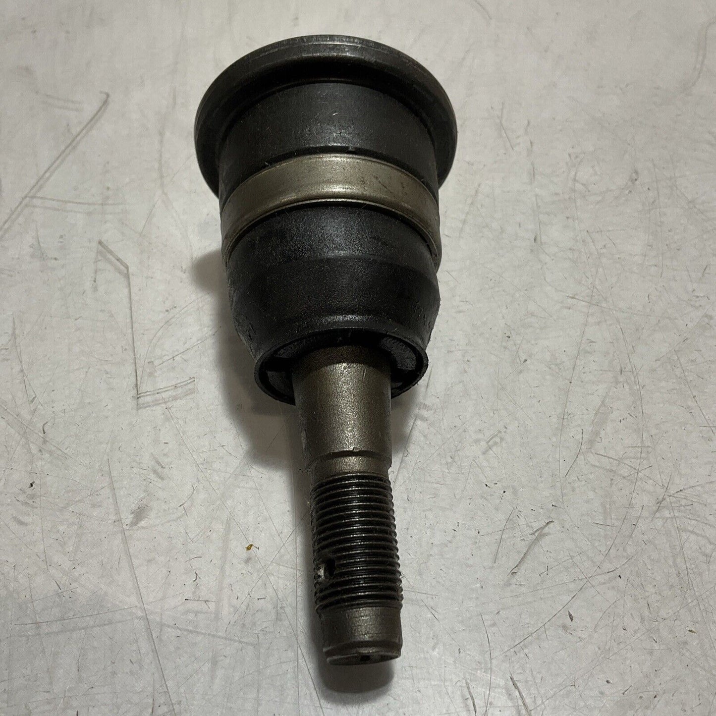 GM 9766423  OEM FRONT  LOWER SUSPENSION BALLL  JOINT  STUD KIT U3S