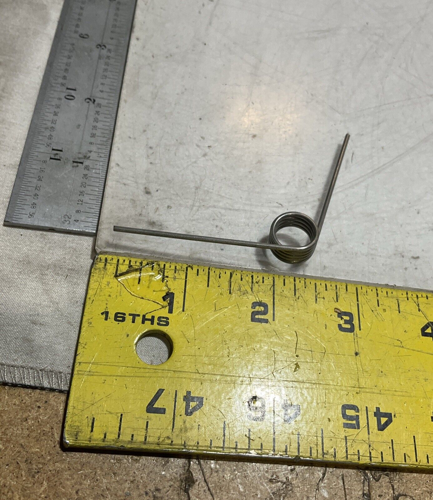 INDUSTRIAL SPRING CORPORATION  LTL06301S  TORSION SPRING LOT OF 2 U3S