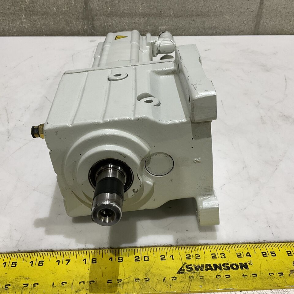 LENZE GST05-25 VBR 09HC41 SERVO MOTOR MCS 09H41LRS0B0-Z0D0-ST5800N-R2SU  U3S