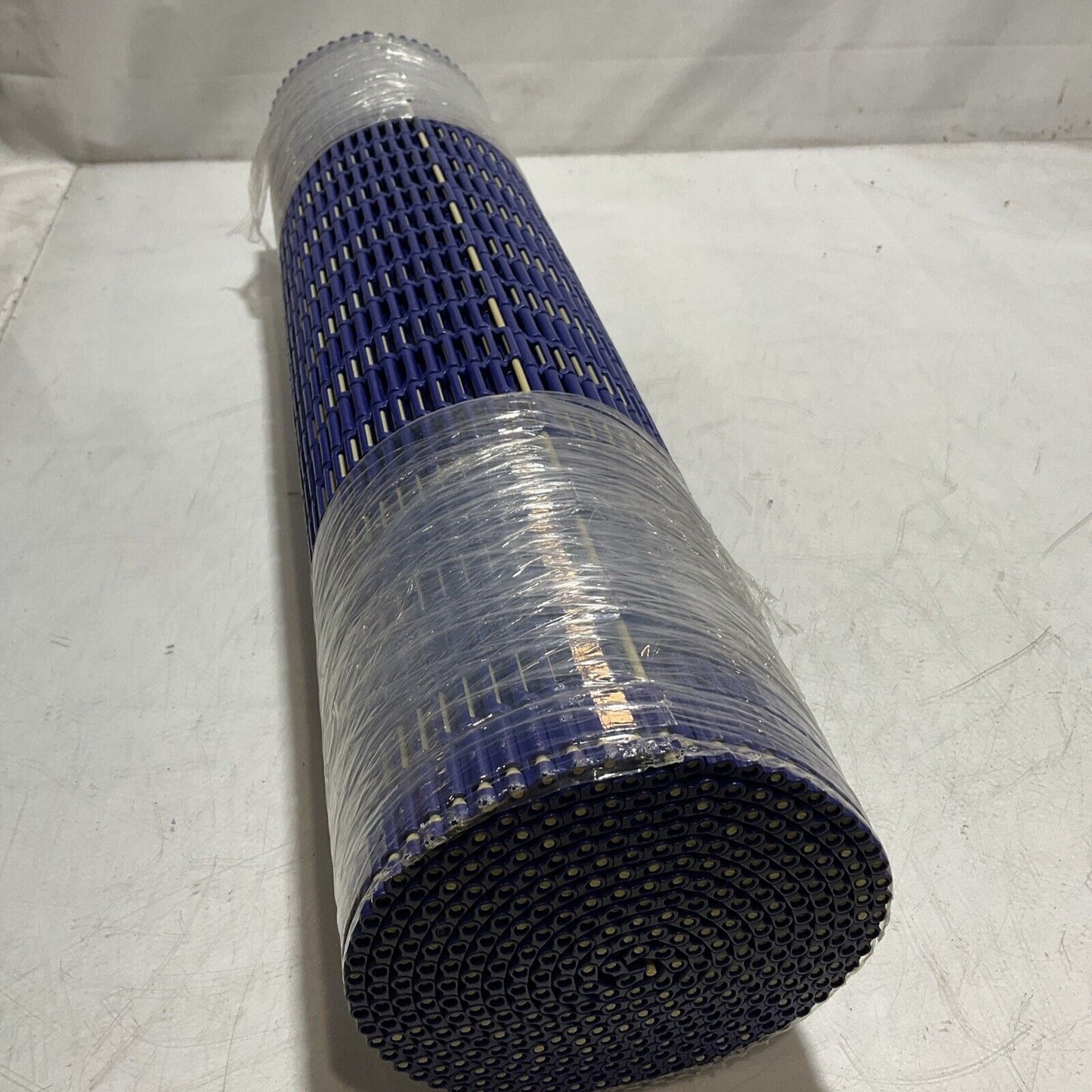 HABASIT  M0885  FLUSH GRID ACETAL BLUE BELT WITH  26.0IN X LENGTH 10.00FT  U3S