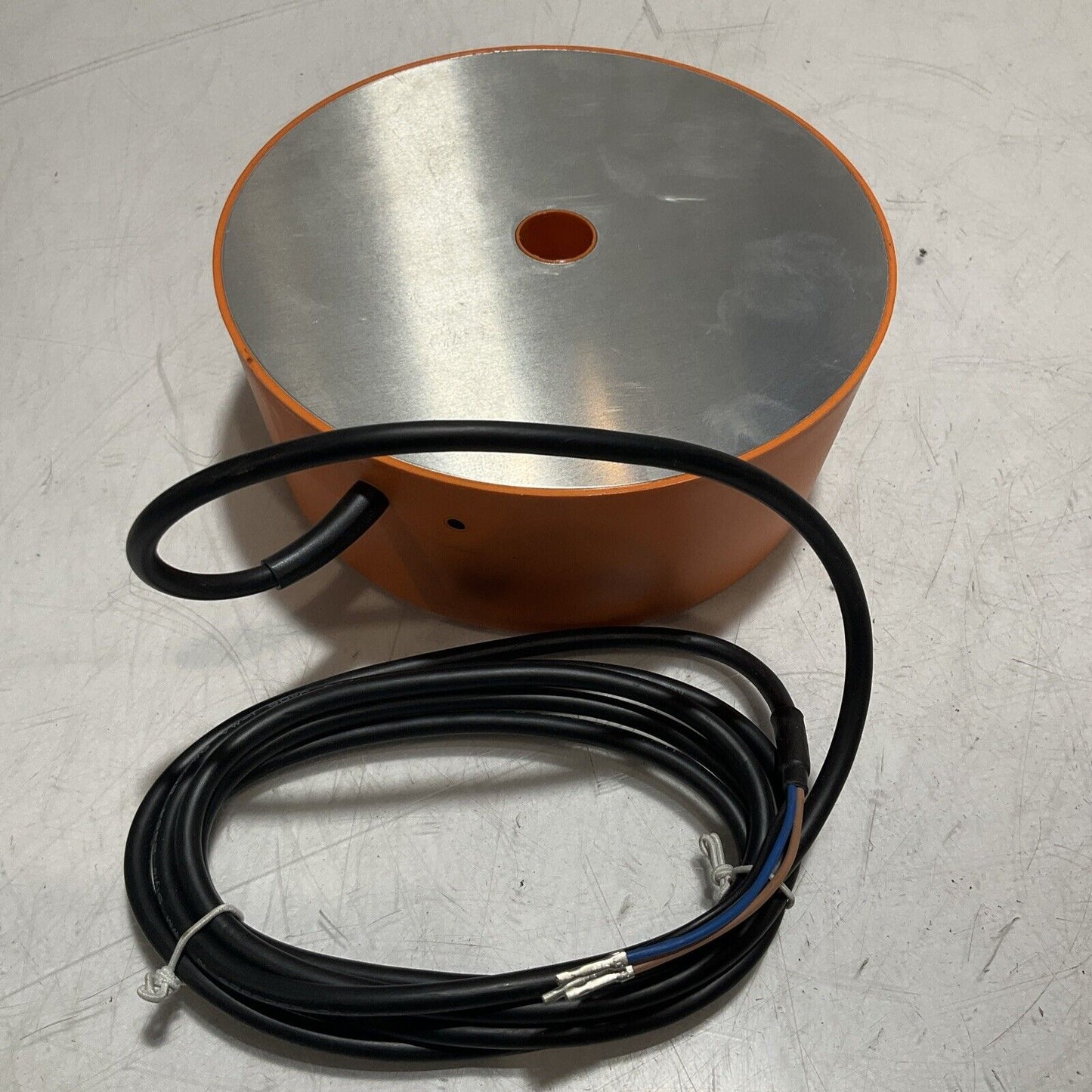 IFM ELECTRONICS I27001 SIY-3120-BPKG INDUCTIVE AREA SENSOR  10-30VDC 222