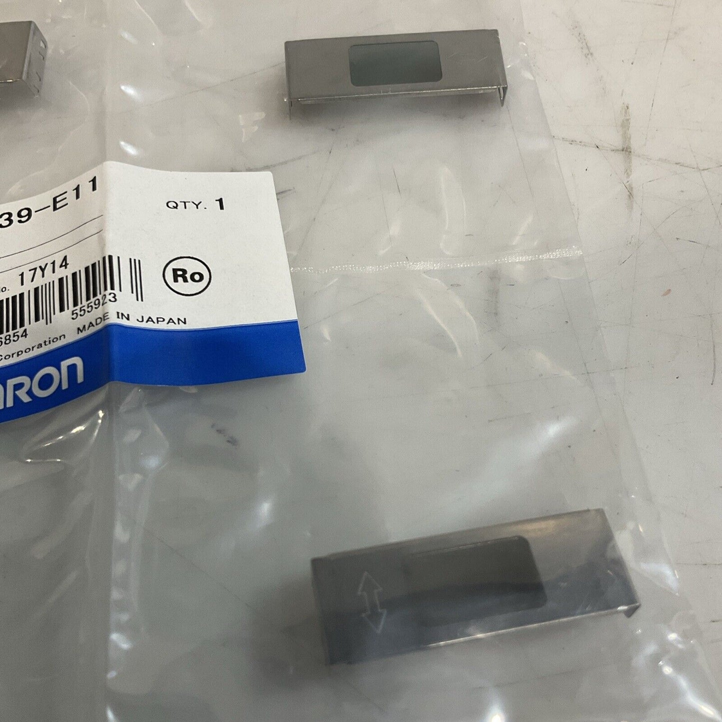 OMRON  E39-E11 PHOTOELECTRIC SENSOR MUTUAL INTERFERENCE RECEIVER SET  QTY 4 U3S