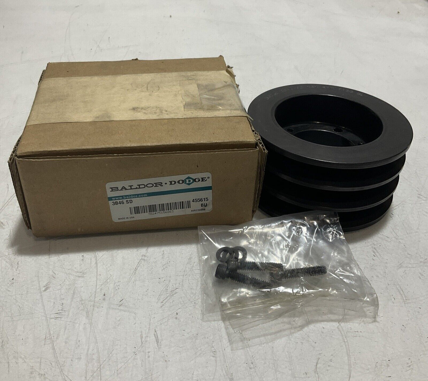 BALDOR-DODGE  3B46SD  V-BELT  PULLEY QD SHEAVE WITH THREE GROOVE U3S