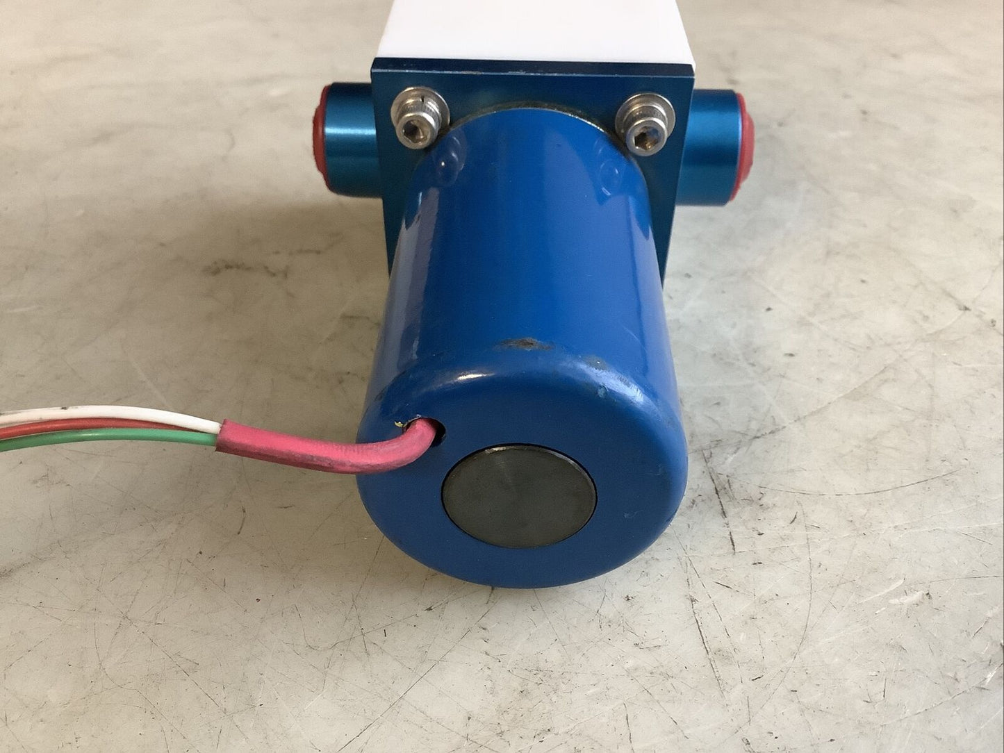 TEQCOM M662C2DFS-HT-36 MINIATURE SOLENOID VALVE 24VDC HP 40PSI 3/8IN NC 476