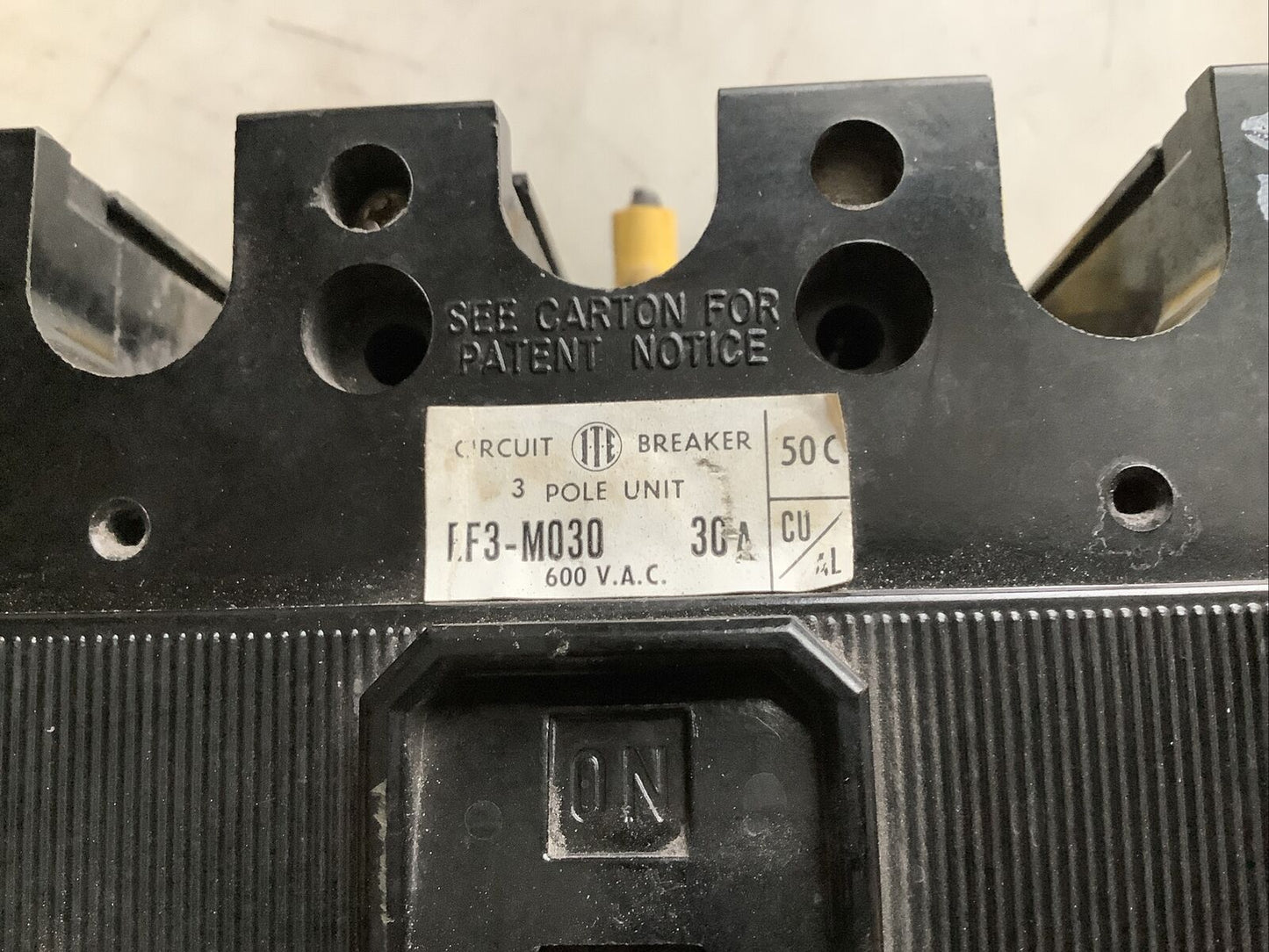 ITE EF3-M030 CIRCUIT BREAKER 30A 600VAC 3 POLE 476