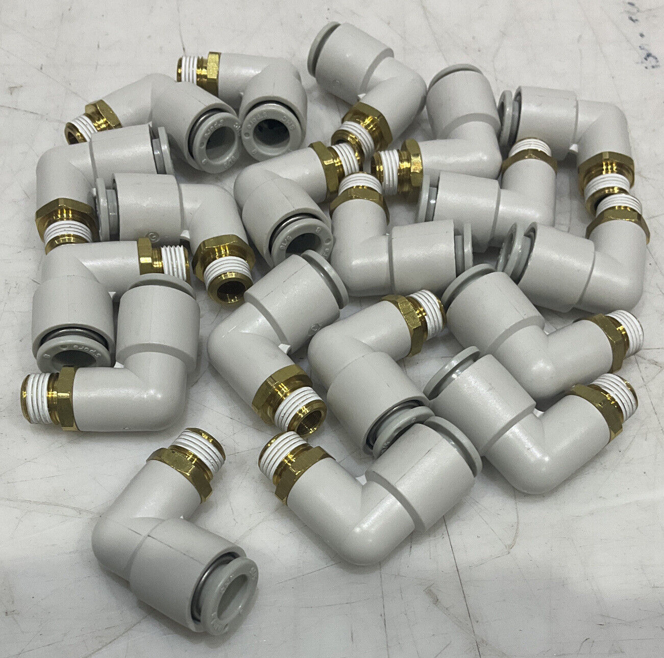SMC KQ2L08-01S ELBOW FITTING LOT OF 19 U3S