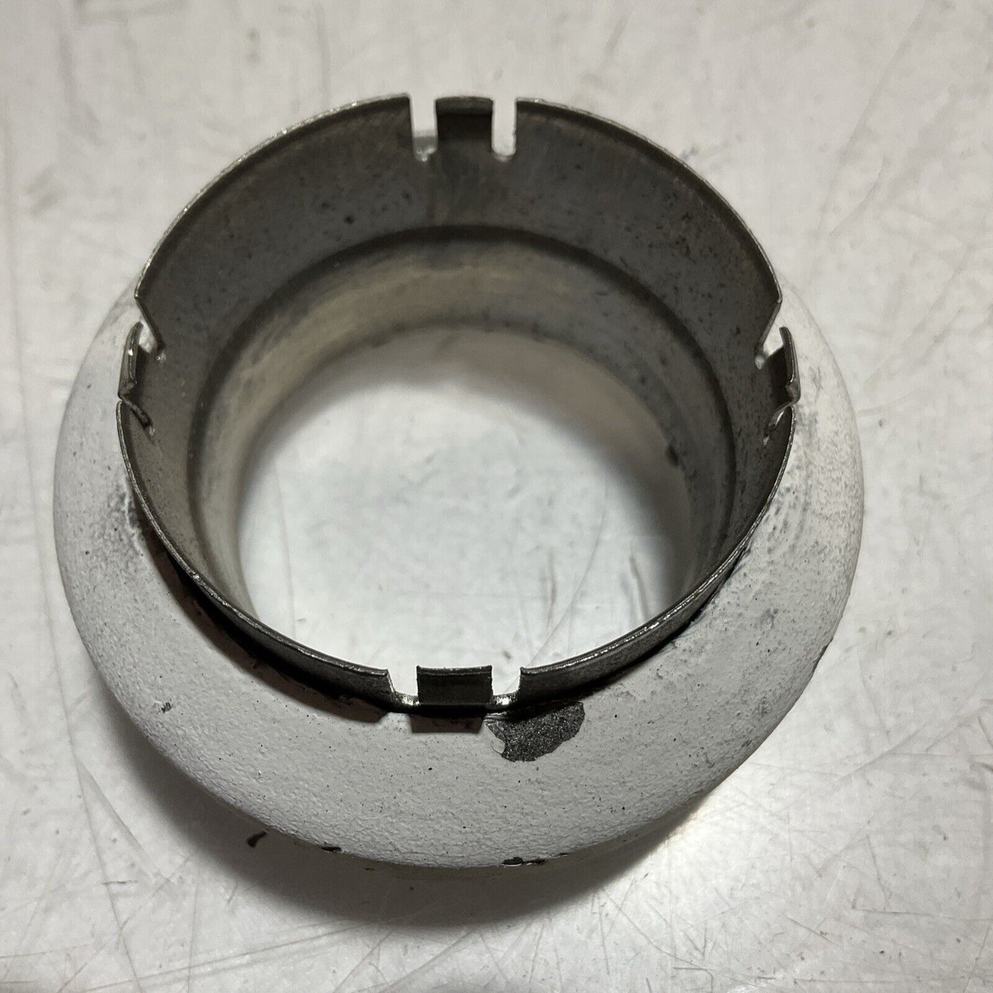 GM 15093974  78-02326B EXHAUST MANIFOLD PIPE SEAL FLANGE   476-U3S