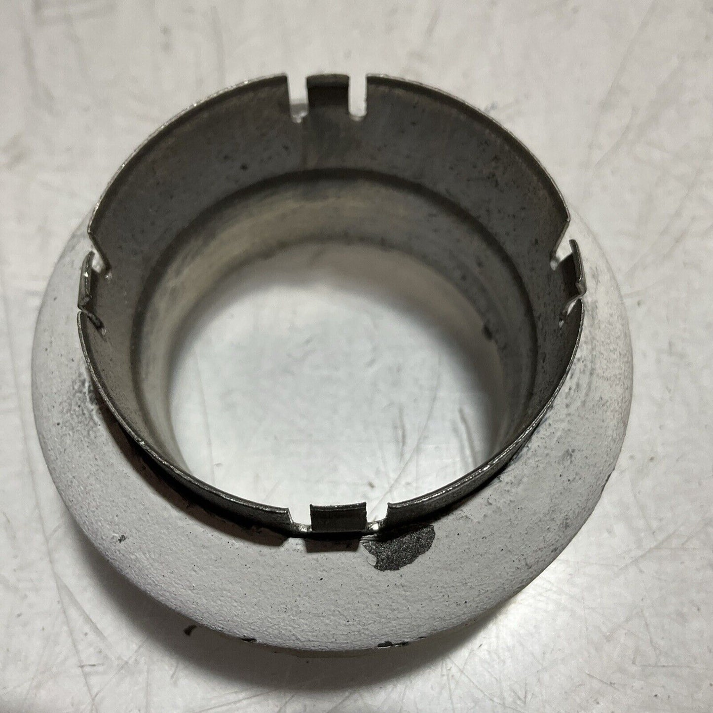 GM 15093974  78-02326B EXHAUST MANIFOLD PIPE SEAL FLANGE   476-U3S