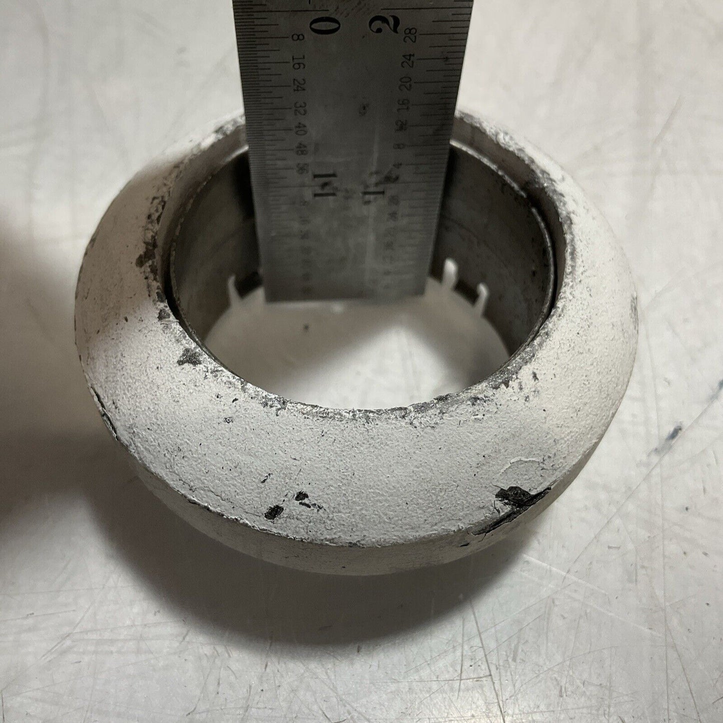 GM 15093974  78-02326B EXHAUST MANIFOLD PIPE SEAL FLANGE   476-U3S
