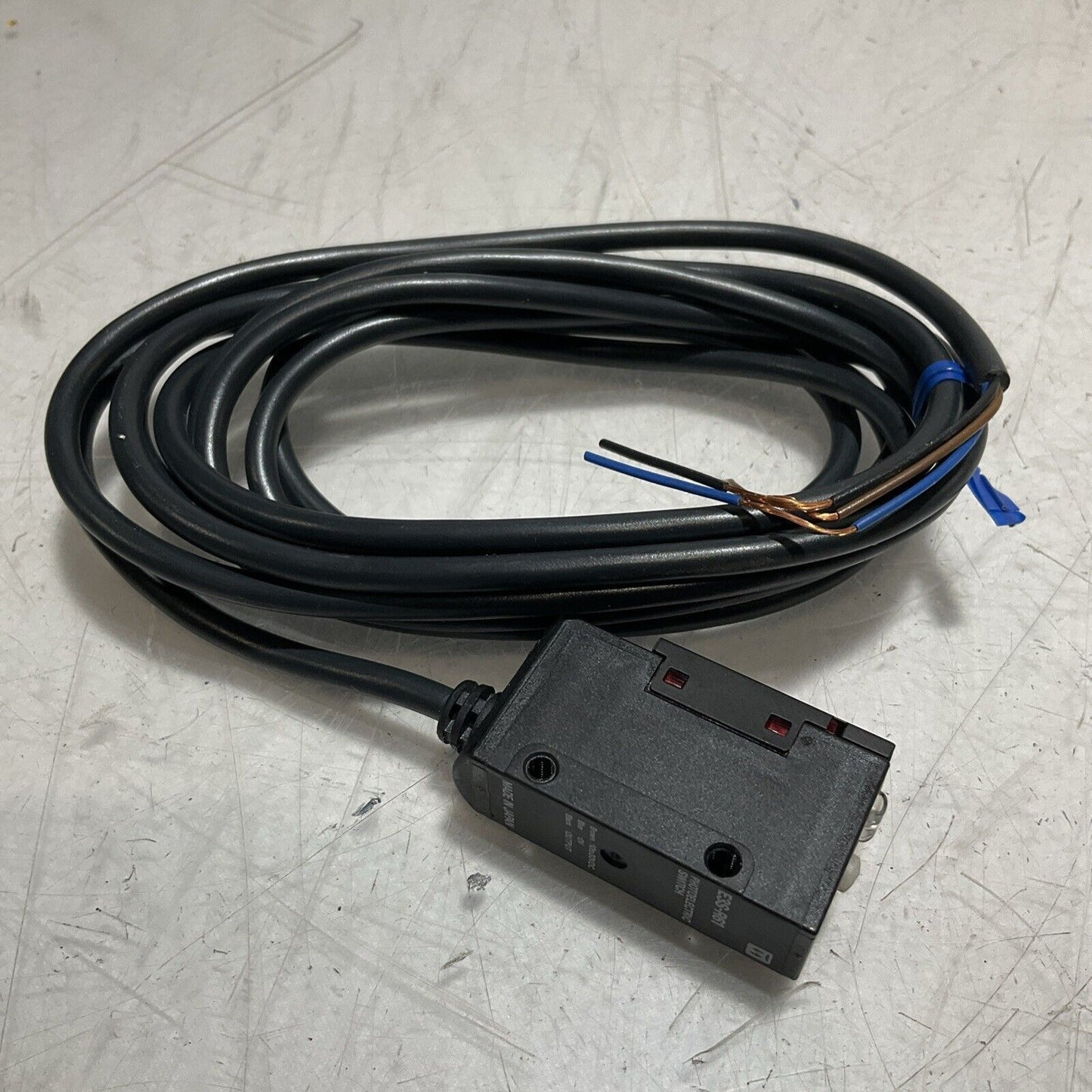 OMRON  E3S-R61 PHOTOELECTRIC SENSOR SWITCH  30VDC U3S