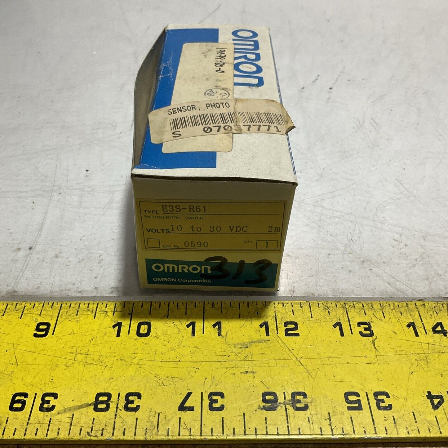 OMRON  E3S-R61 PHOTOELECTRIC SENSOR SWITCH  30VDC U3S