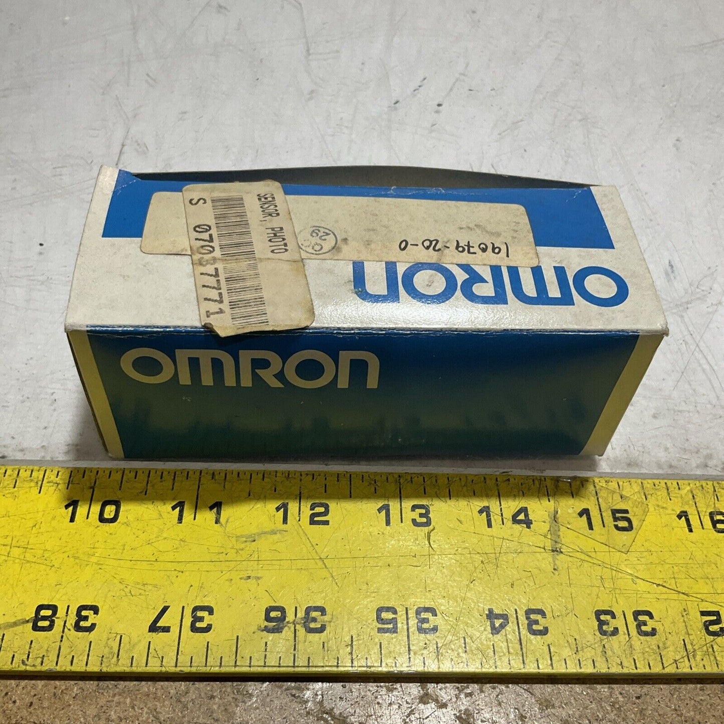 OMRON  E3S-R61 PHOTOELECTRIC SENSOR SWITCH  30VDC U3S