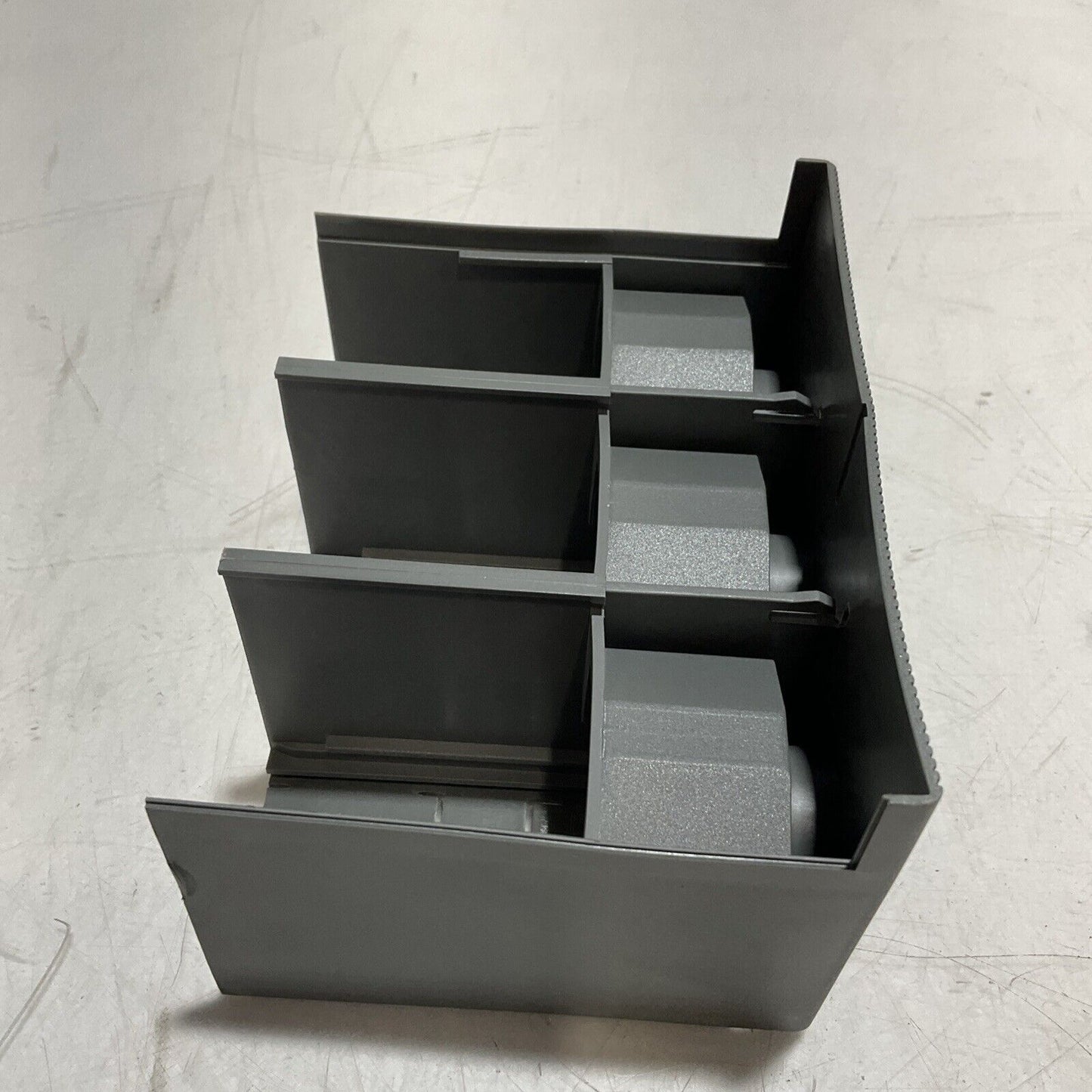 ABB TMAX  1SD A054960 R1 HIGH TERMINAL-COVERS THREE-POLE LOT OF 2 U3S