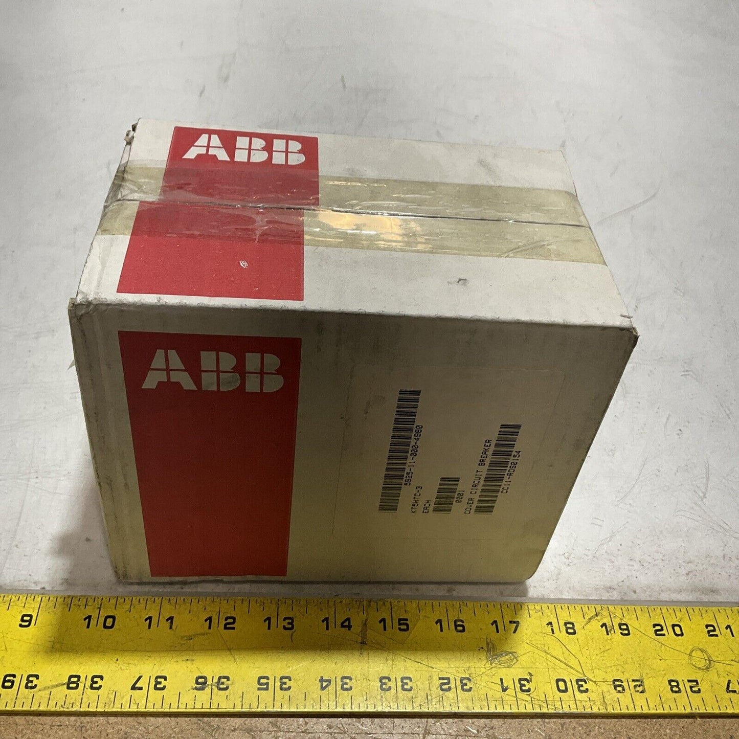 ABB TMAX  1SD A054960 R1 HIGH TERMINAL-COVERS THREE-POLE LOT OF 2 U3S