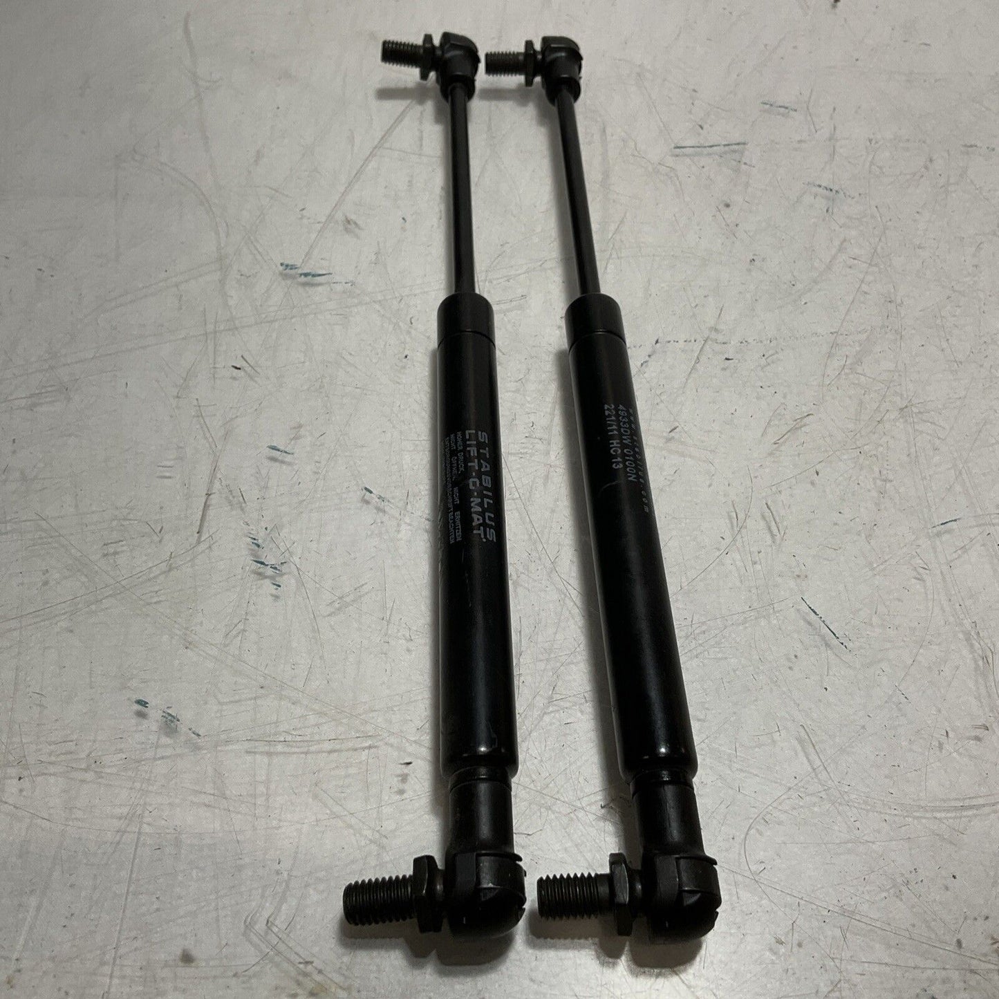STABILUS LIFT-0-MAT  4933DW-0100N-221/11HC13  HYDRAULIC DAMPER  LOT OF 2 U3S