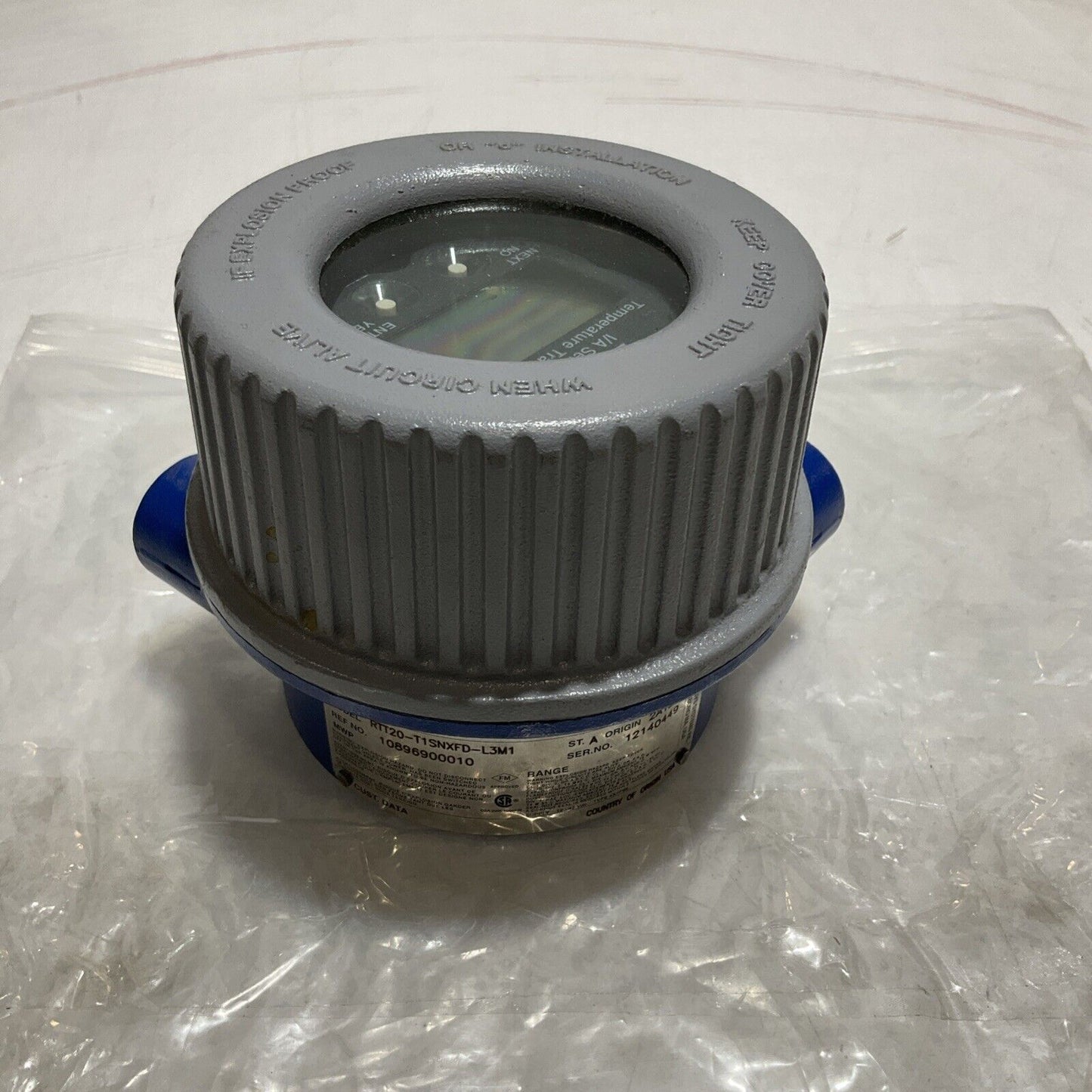 INVENSYS  FOXBORO RTT20-T1SNXFD-L3M1 10896900010 TEMPERATURE TRANSMITTER 373-U3S