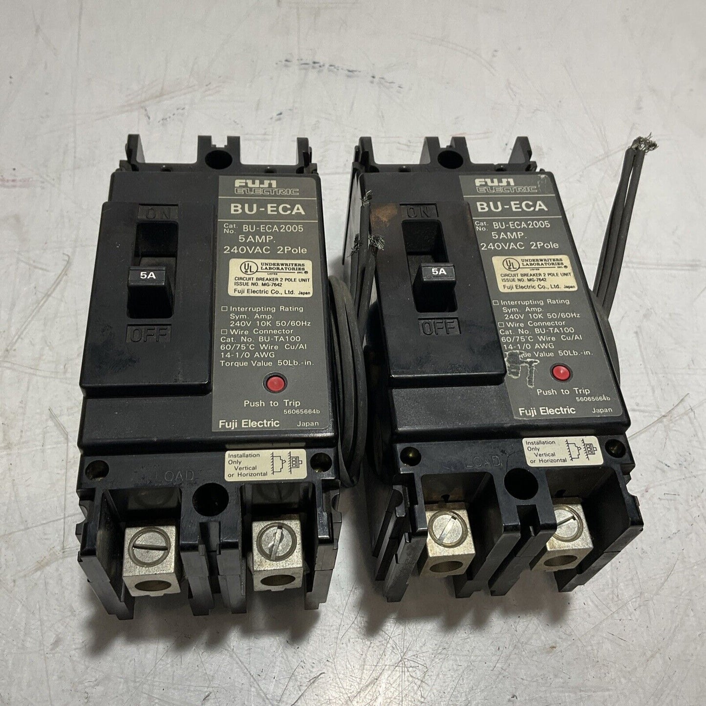 FUJI ELECTRONIC BU-ECA2005 CIRCUIT BREAKER  5AMP 240VAC 2 POLE  LOT OF 2 U3S