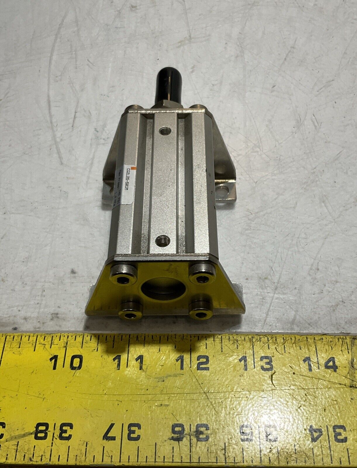 SMC CQ2L25-50DM PNEUMATIC  COMPACT CYLINDER  HHH-U3S