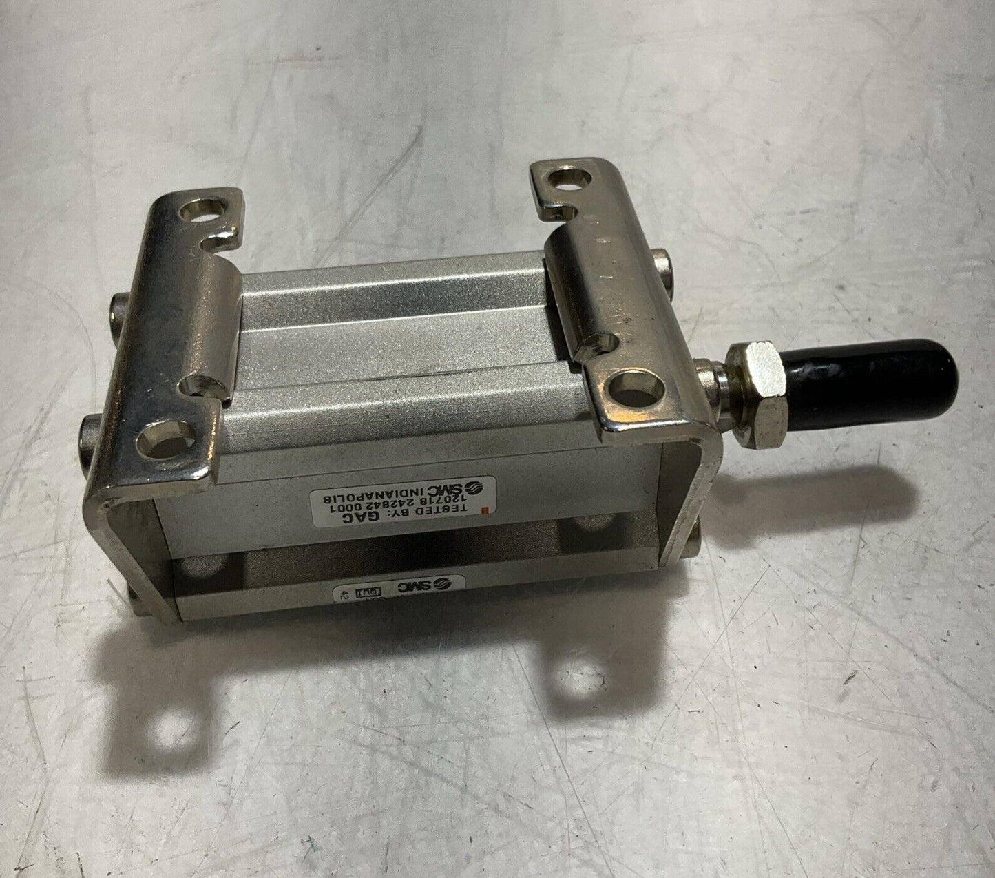 SMC CQ2L25-50DM PNEUMATIC  COMPACT CYLINDER  HHH-U3S