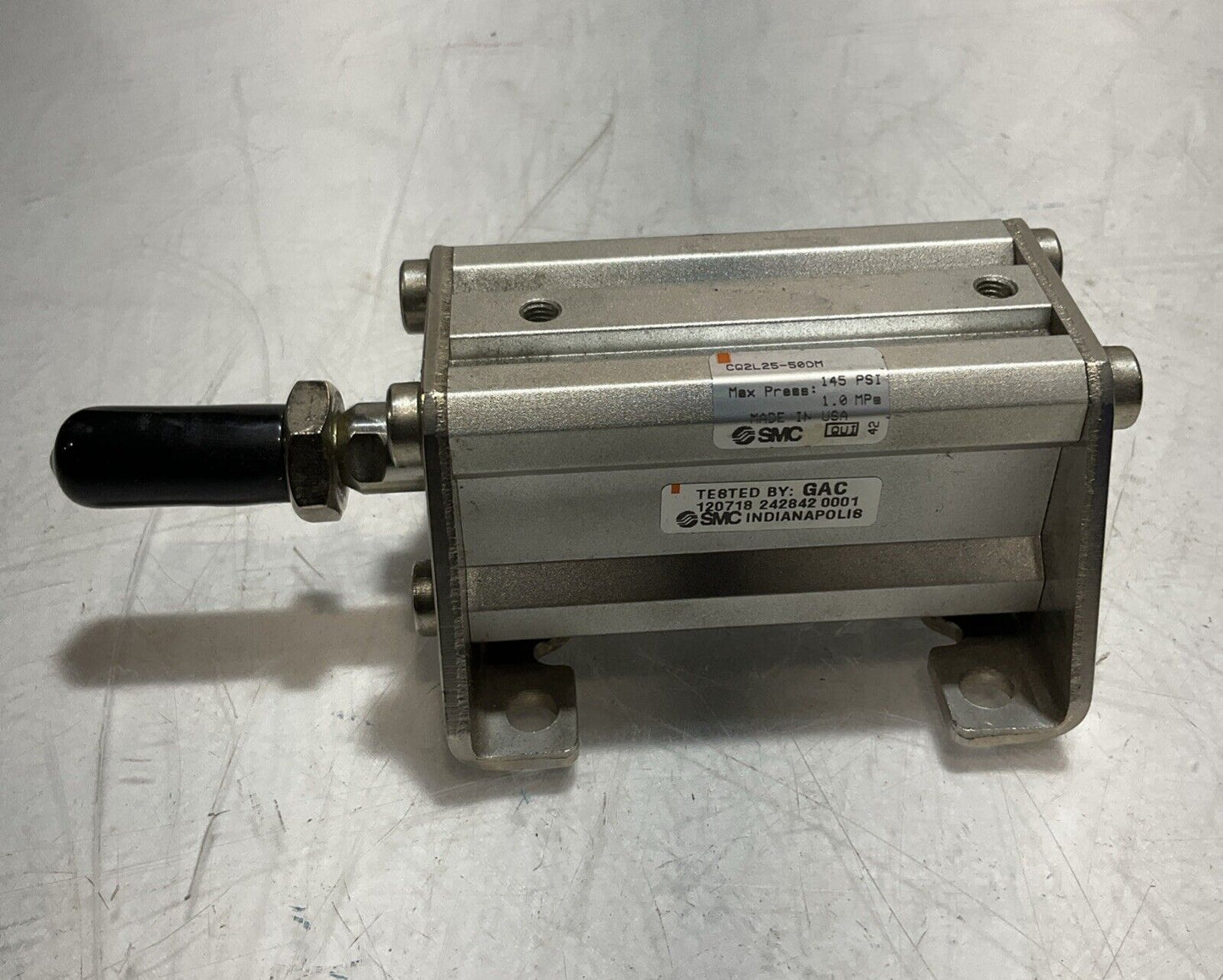 SMC CQ2L25-50DM PNEUMATIC  COMPACT CYLINDER  HHH-U3S