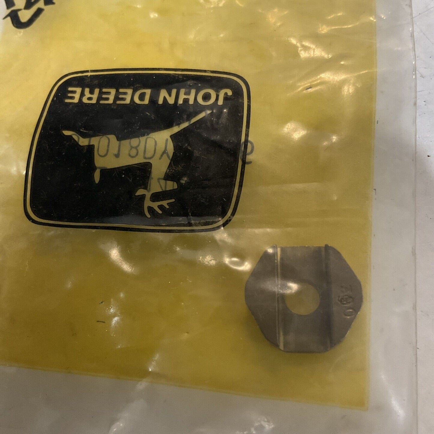 JOHN DEERE  T103440  ORIFICE SPACER LOT OF 2 U3S