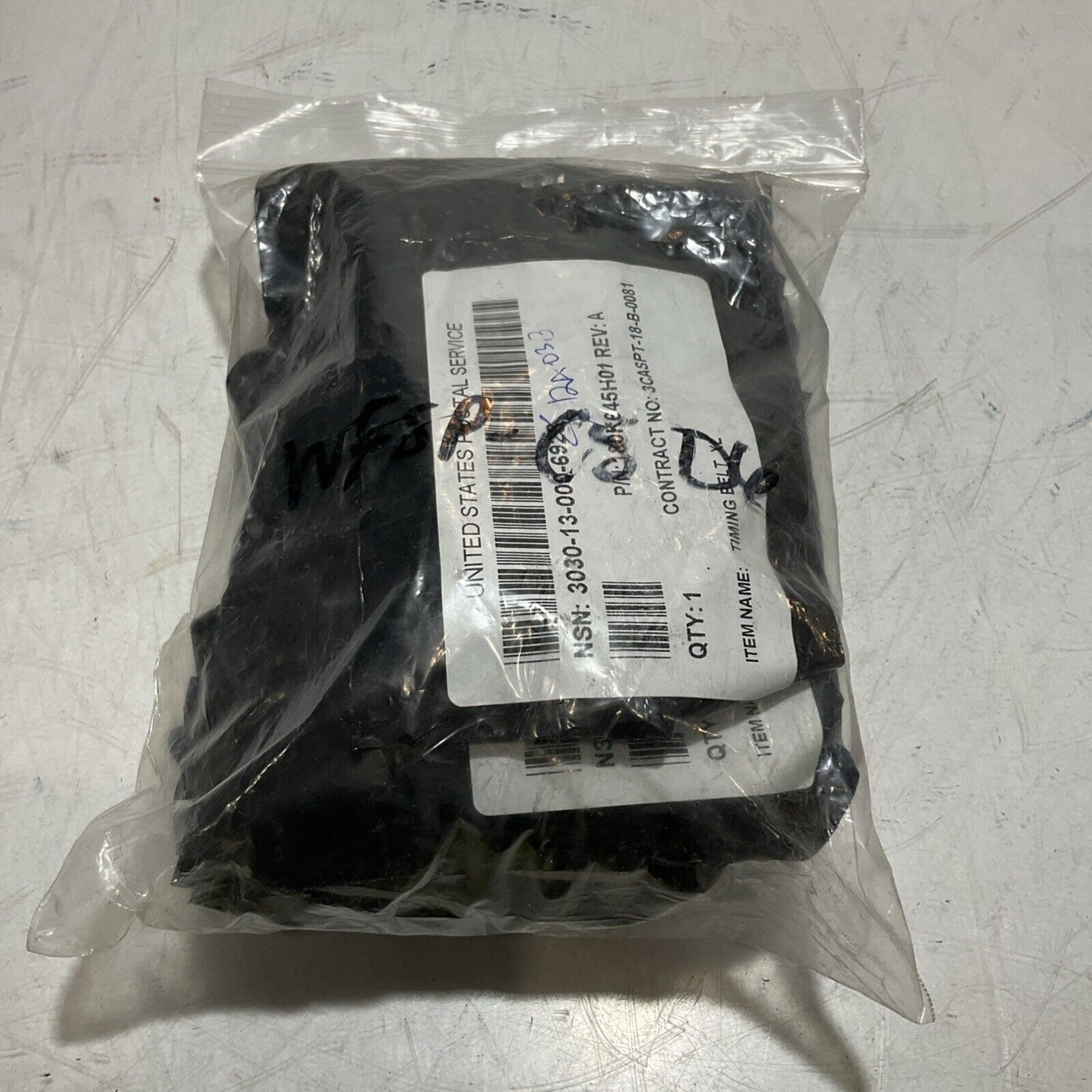 GATES 84XL056 - 180K645H01  XL PERFORMANCE  TIMING BELT   LOT OF 9 U3S
