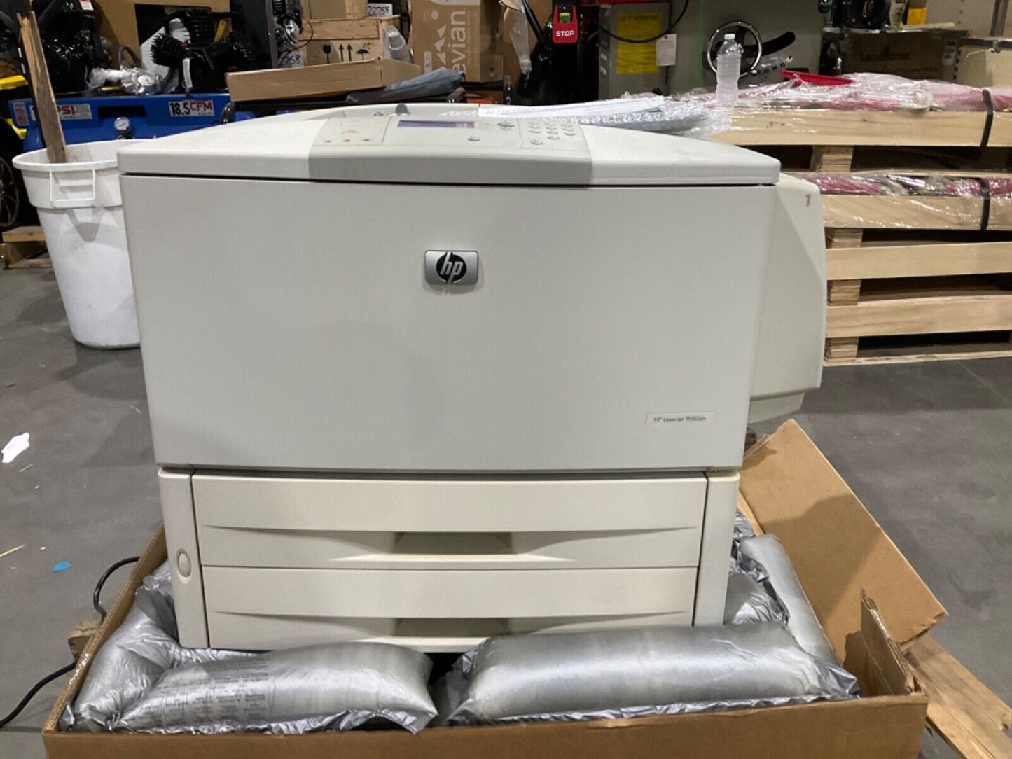 HP LASER JET 9050 PRINTER Q3723A BOISB-0403-00 100-127VAC  12A 50/60HZ U3S