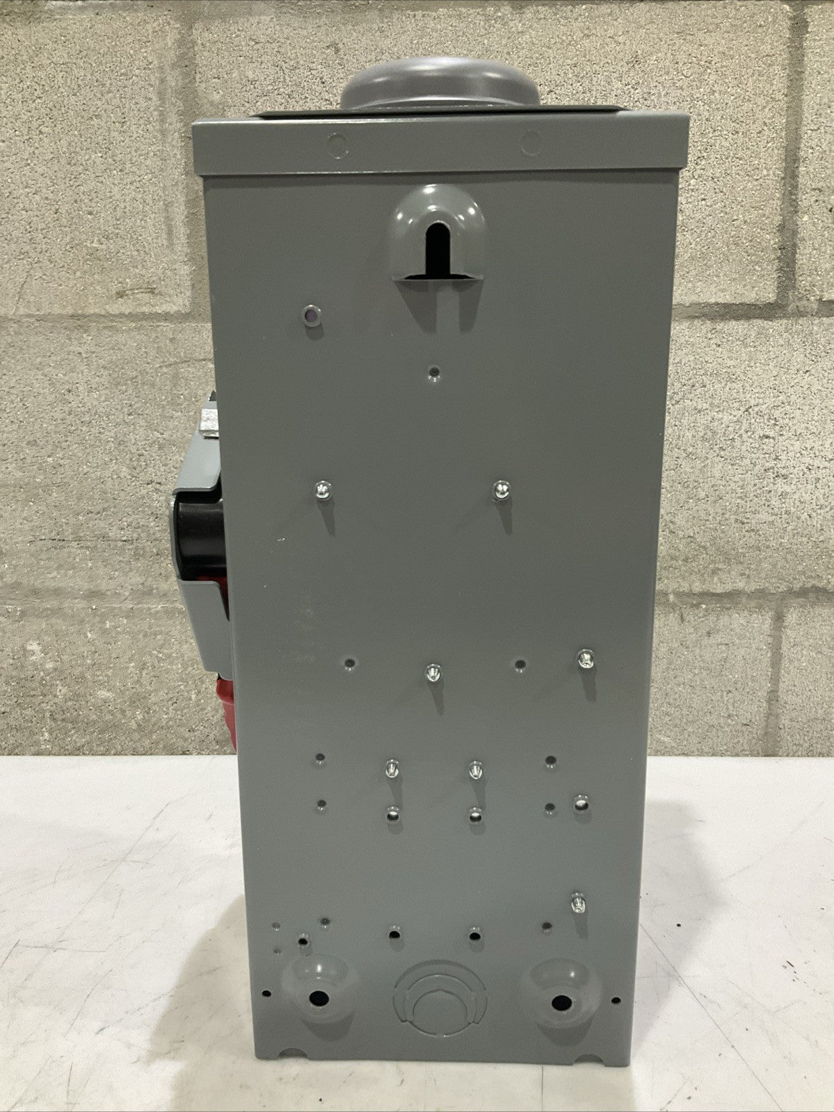NEW SQUARE D H221NRB HEAVY DUTY SAFETY SWITCH 30A 240/250V 50/60HZ XE25