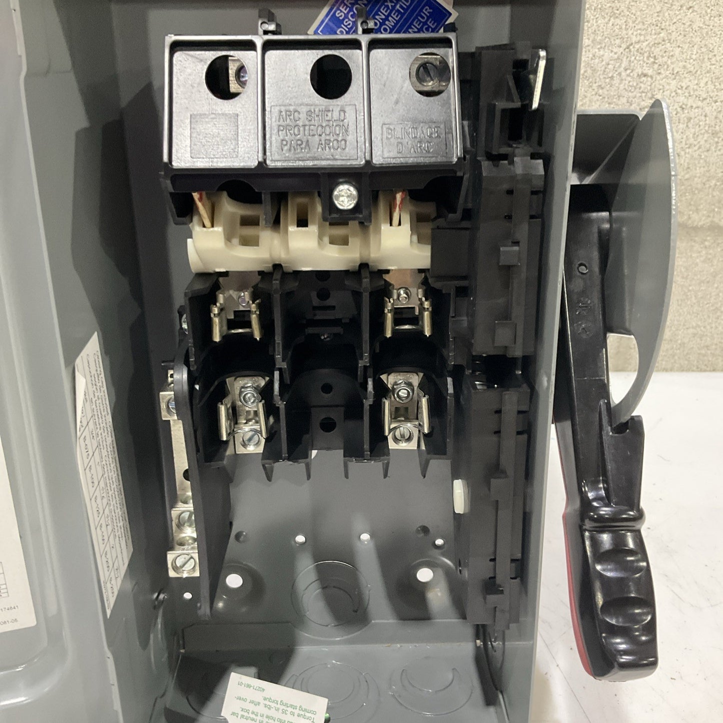 NEW SQUARE D H221NRB HEAVY DUTY SAFETY SWITCH 30A 240/250V 50/60HZ XE25