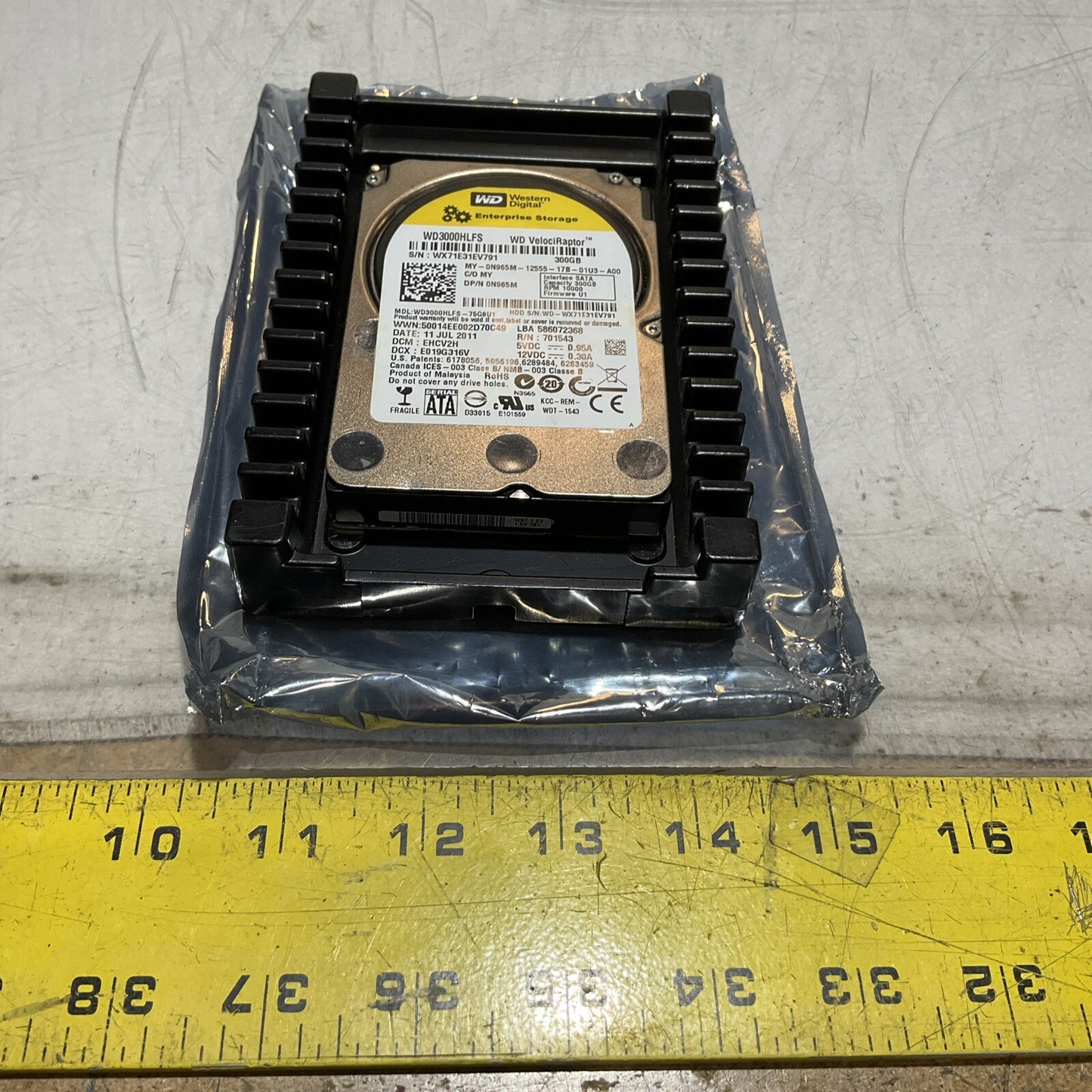 WESTERN DIGITAL WD3000HLFS DRIVE HARD INTERNAL VELOCIRAPTOR 300GB SATA 12VDC U3S