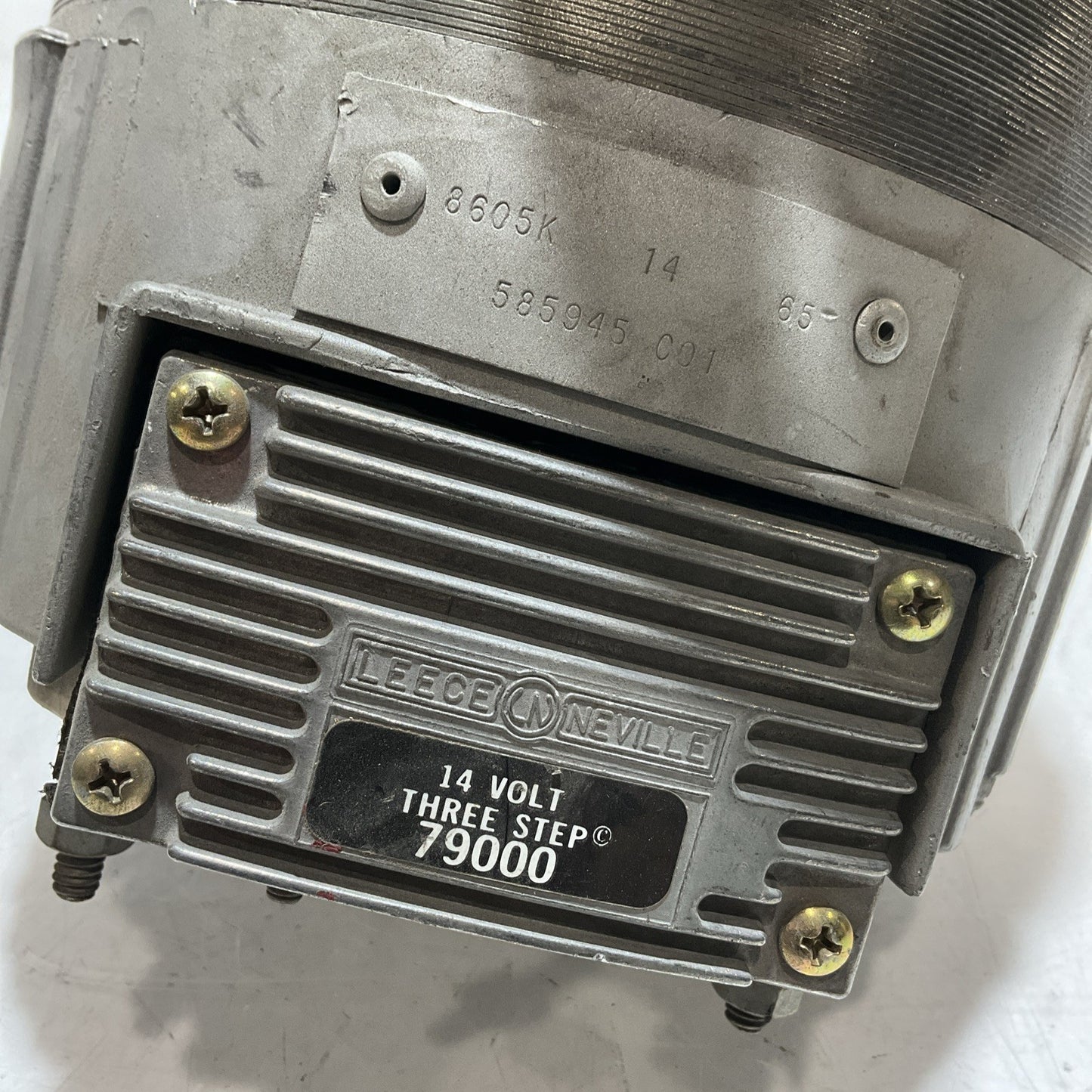 LEECE-NEVILLE  585945C01-7900 14V ALTERNATOR  U3S