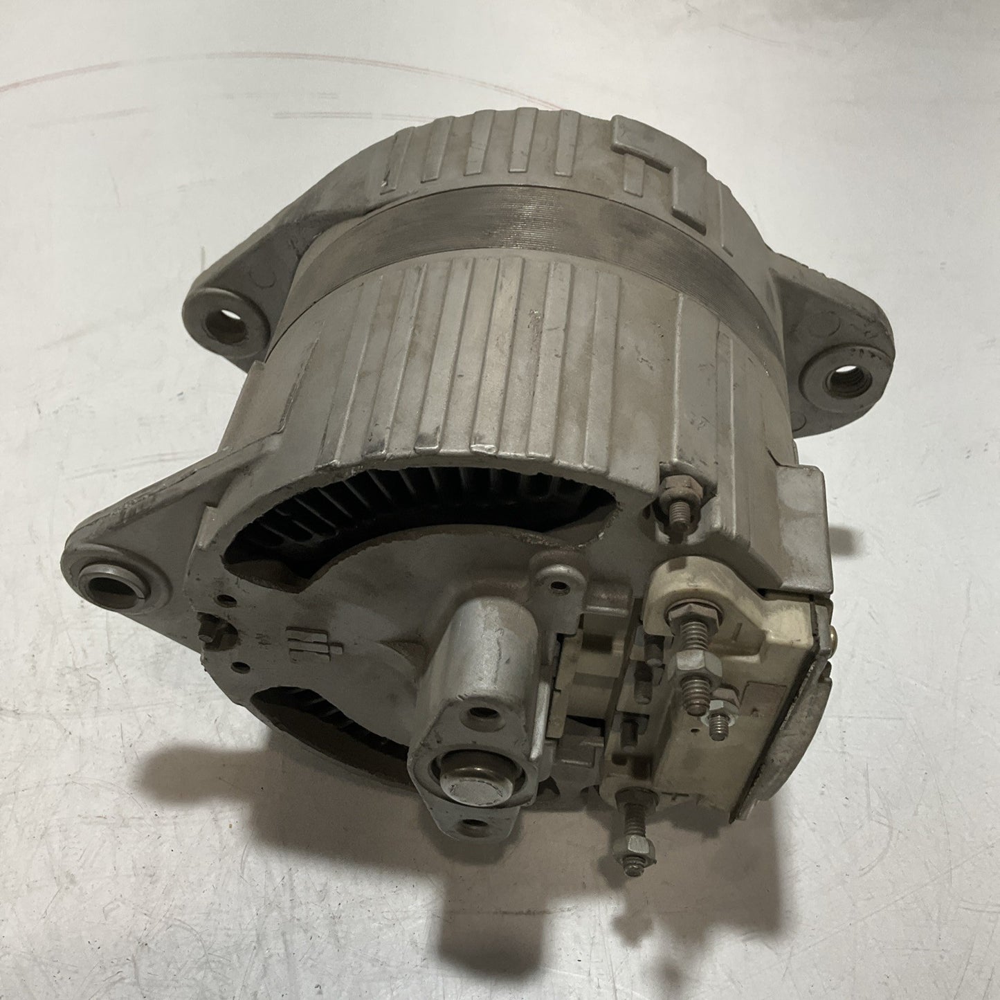 LEECE-NEVILLE  585945C01-7900 14V ALTERNATOR  U3S