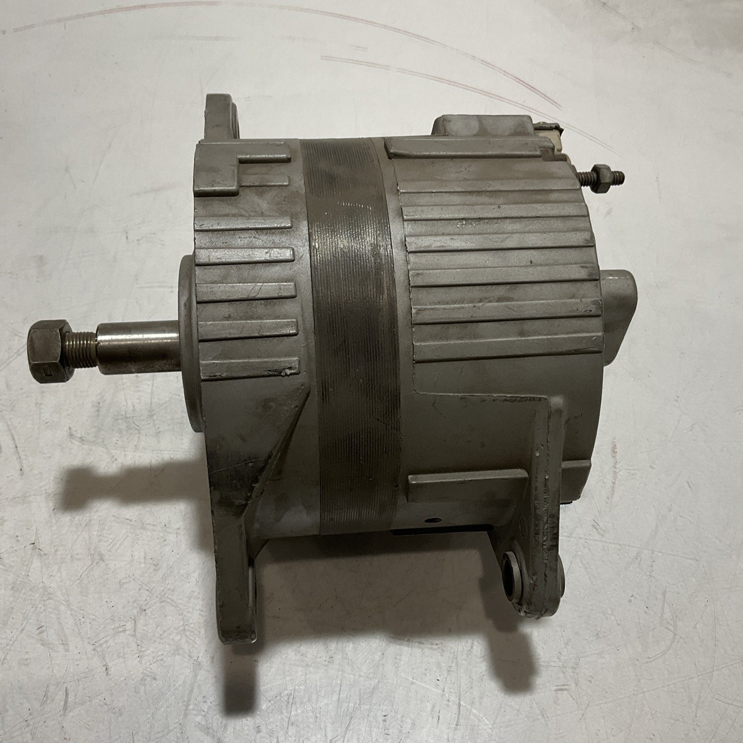 LEECE-NEVILLE  585945C01-7900 14V ALTERNATOR  U3S