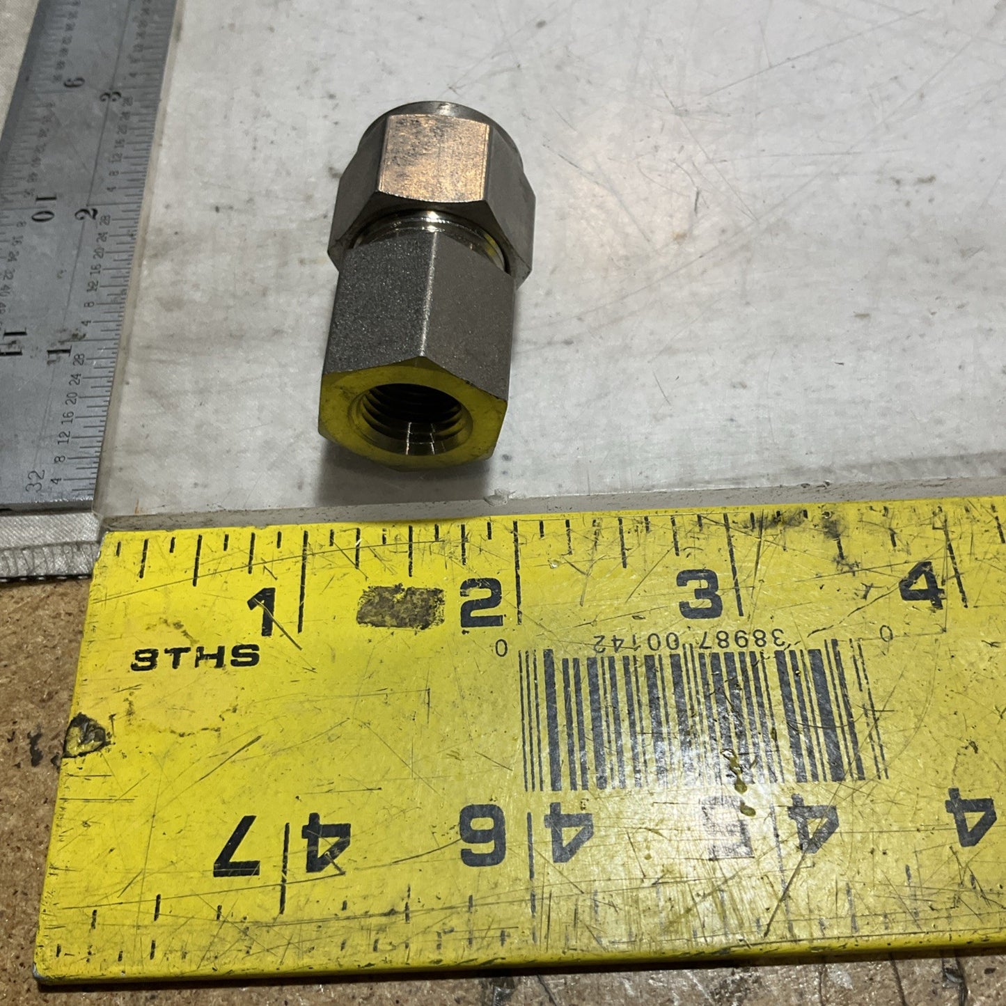 SWAGELOK  STAINLESS STEEL TUBE  FITTING  ADAPTER  LOT OF 11 U3S