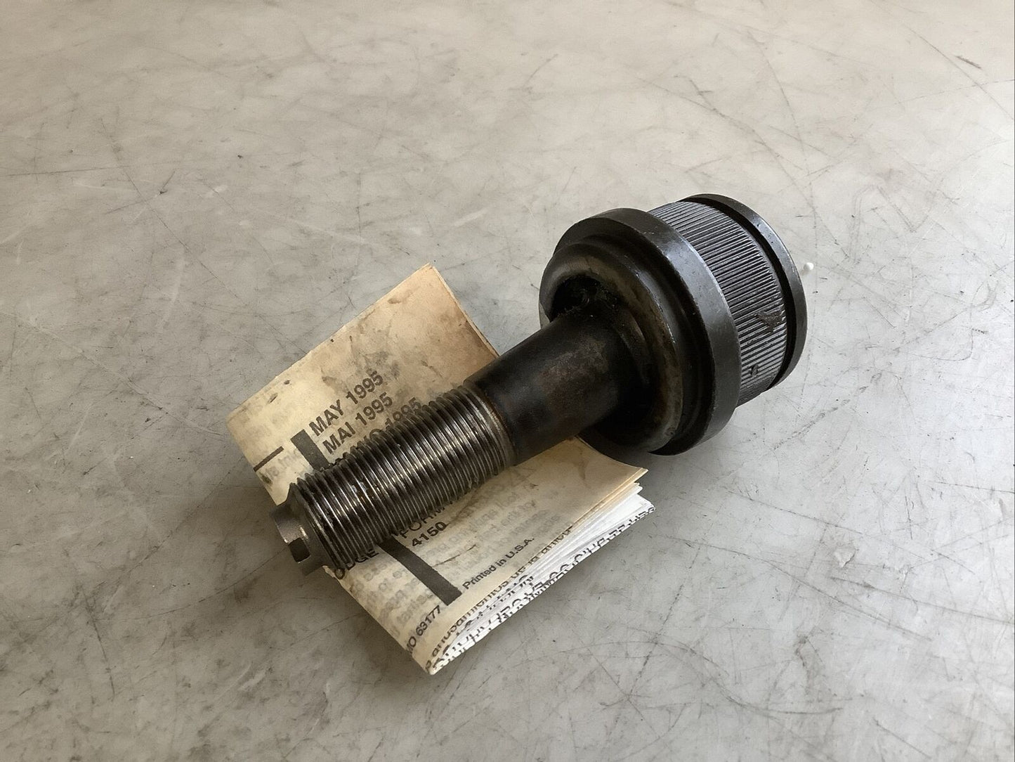 MOOG K80026 BALL JOINT 476