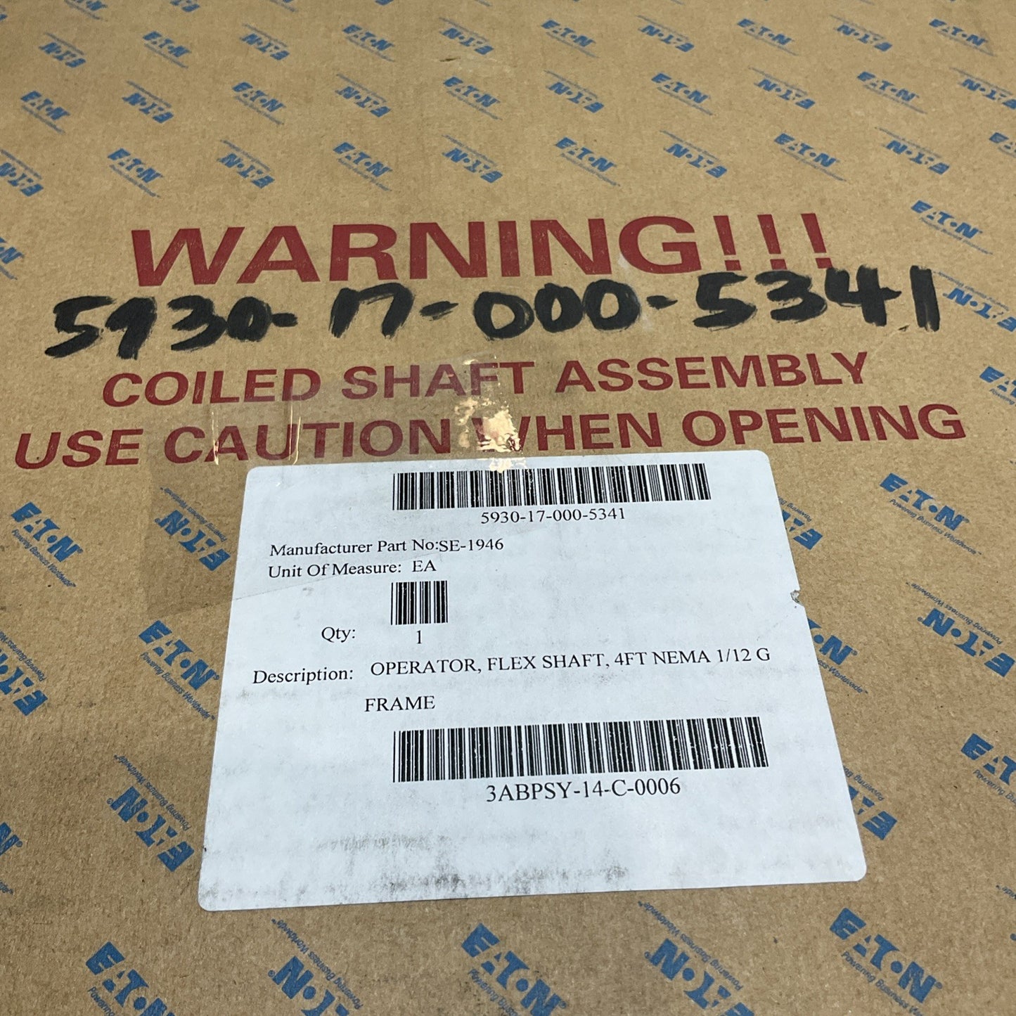 EATON  EHMFS04  OPERATOR  FLEXIBLE  CIRCUIT  BREAKER SHAFT  HANDLE  FRAME   U3S