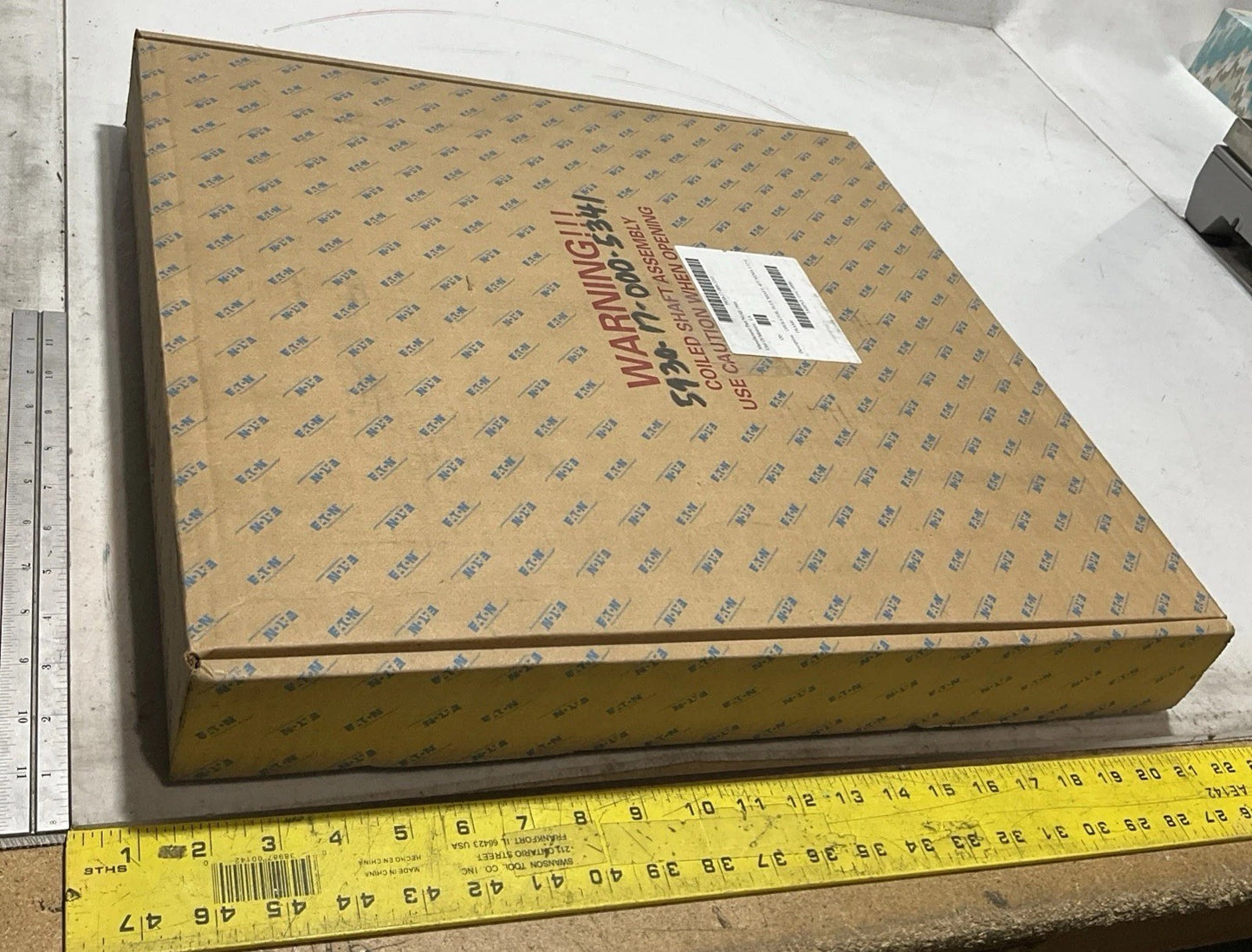 EATON  EHMFS04  OPERATOR  FLEXIBLE  CIRCUIT  BREAKER SHAFT  HANDLE  FRAME   U3S