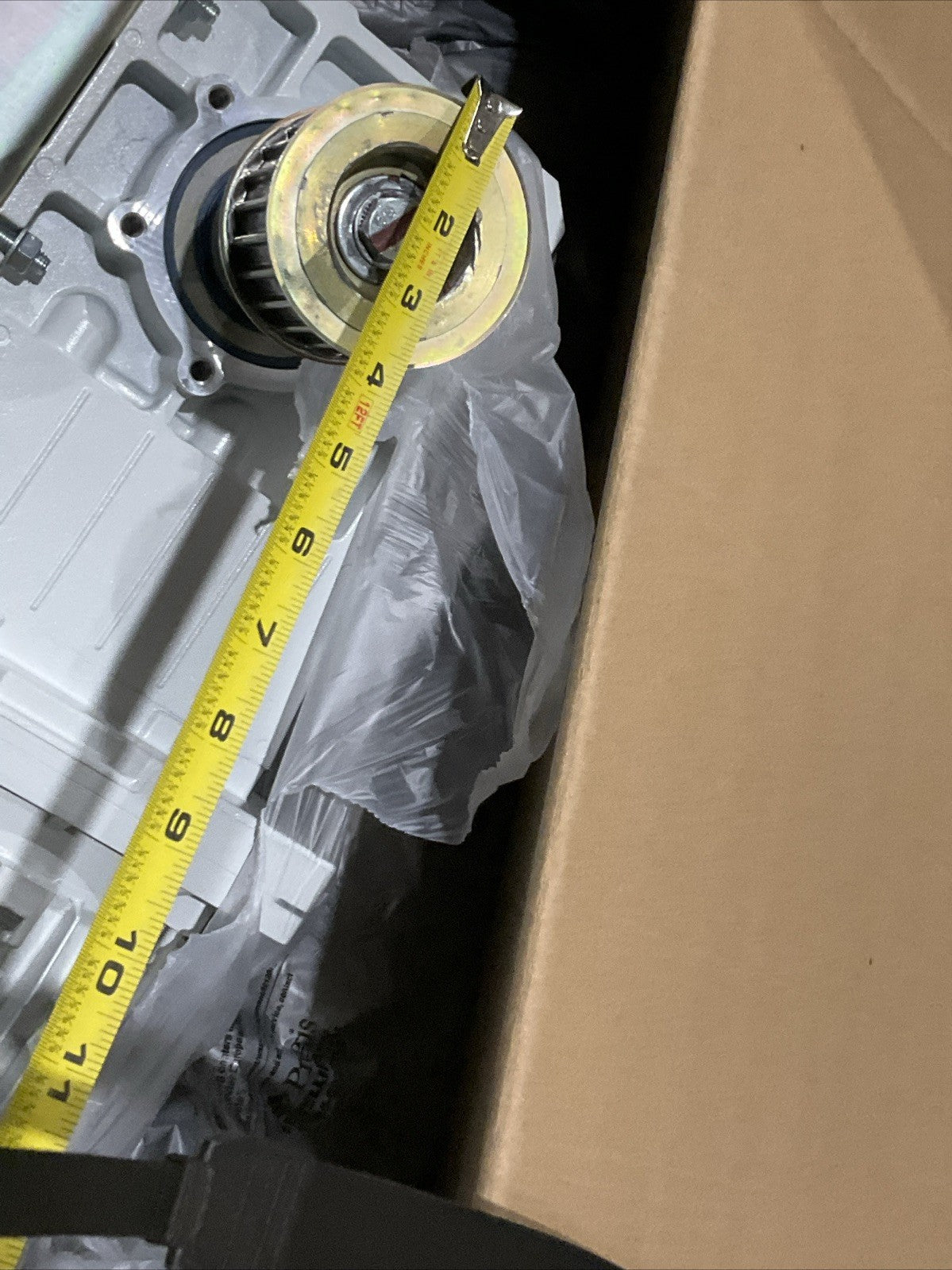 LENZE GEAR MOTOR EN60034 GKR05-2M HAR 100C12 U3S