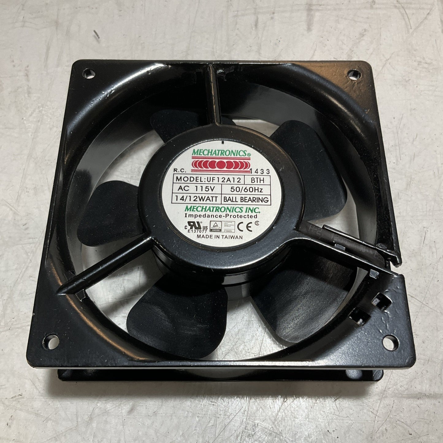 MECHTRONICS UF12A12 BALL BEARIN FAN BTH 115V 50/60HZ 14/12W LOT OF 3 U3S