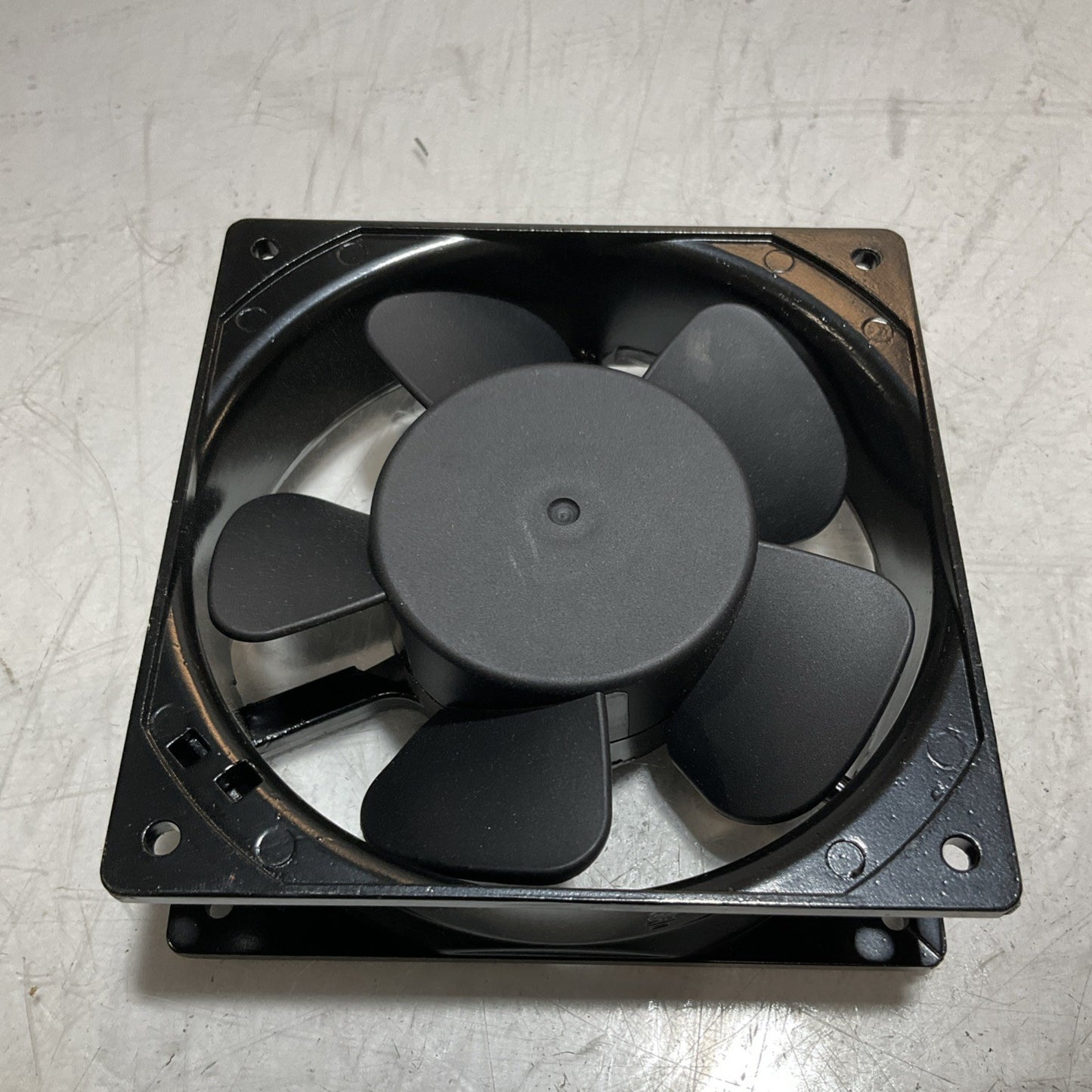 MECHTRONICS UF12A12 BALL BEARIN FAN BTH 115V 50/60HZ 14/12W LOT OF 3 U3S