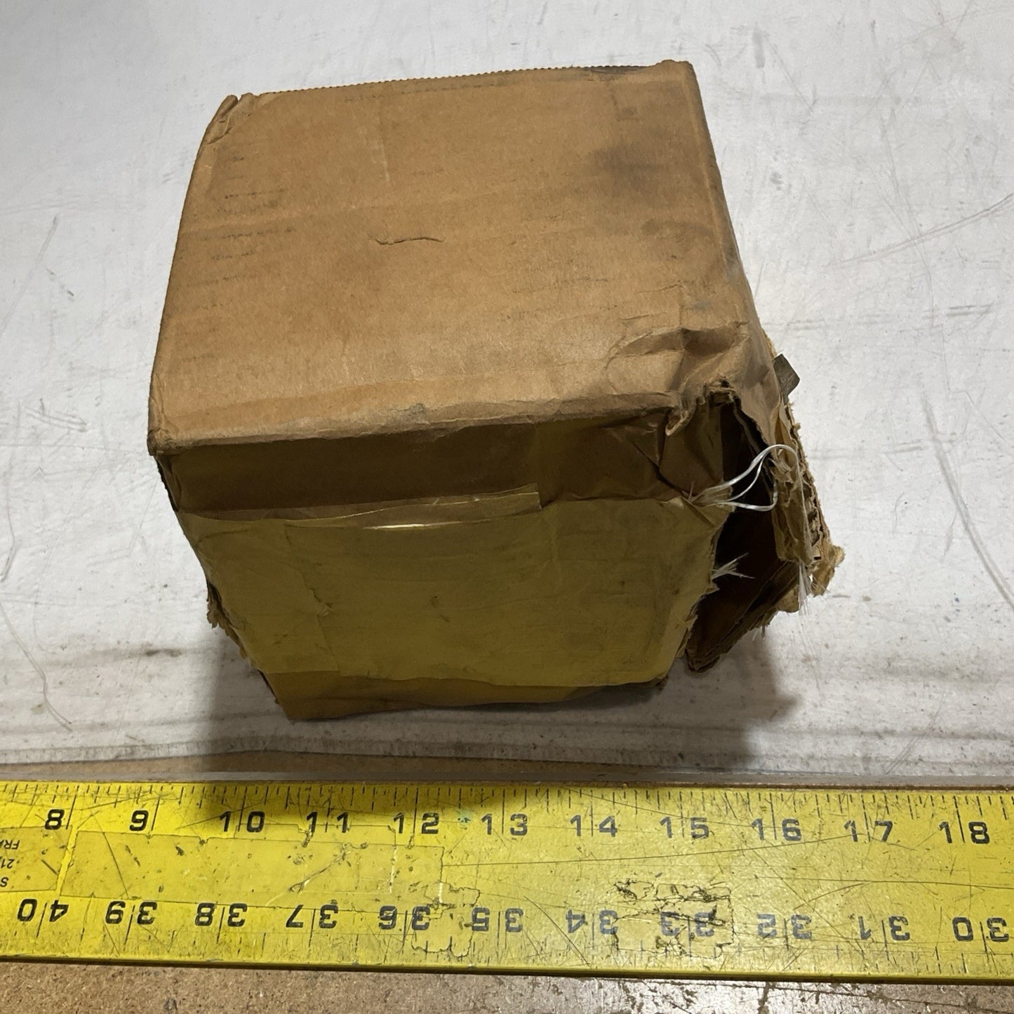 UNITED 4029989 39-3G-2753-1 BEARING SLEEVE 678