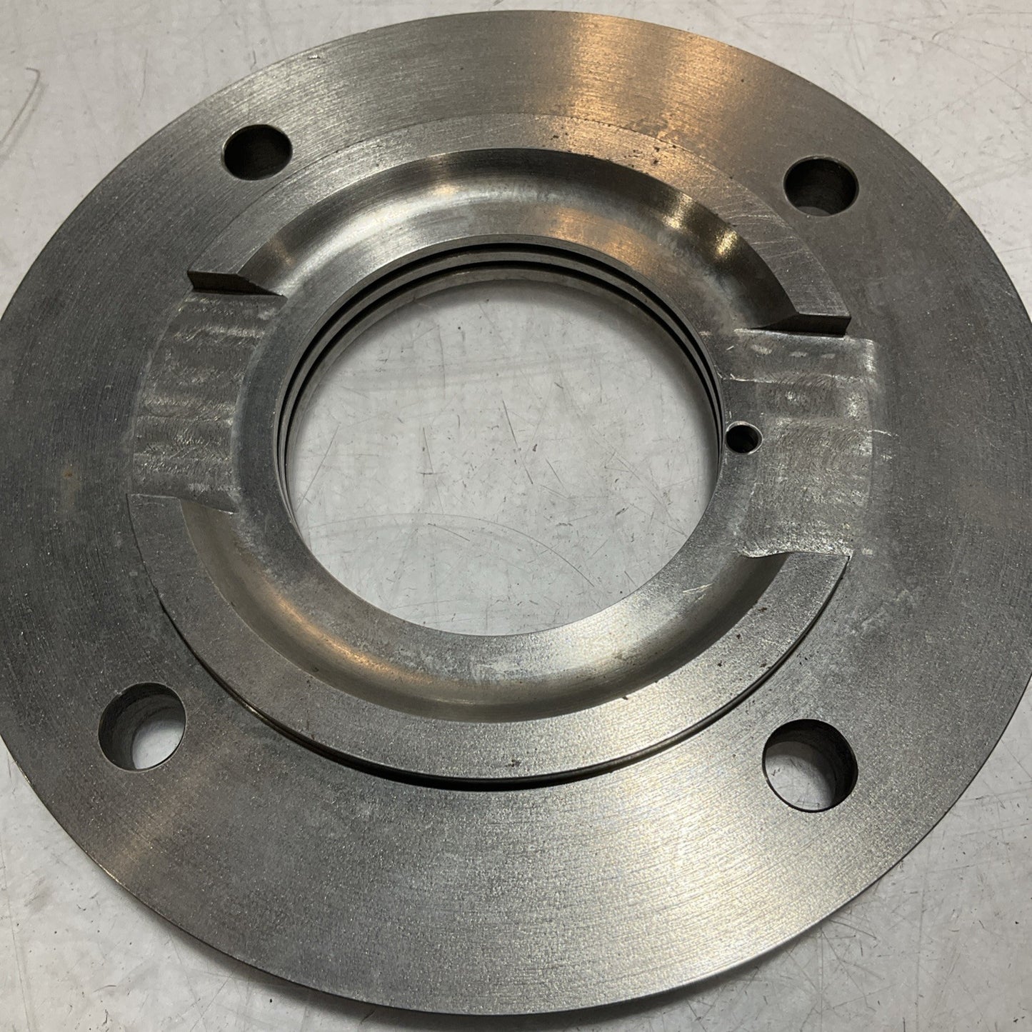 FLOWSERVE 221915FX BEARING COVER BRG INBD  678