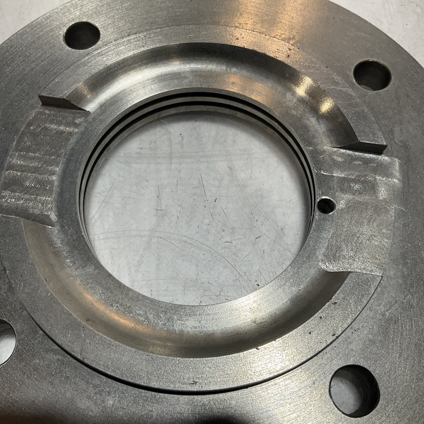 FLOWSERVE 221915FX BEARING COVER BRG INBD  678