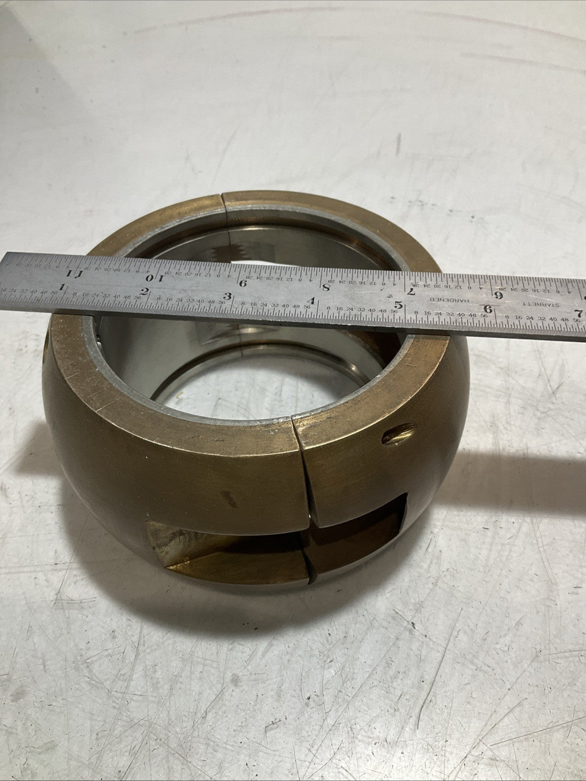 RELIANCE ELECTRIC E5800-E6800 SLEEVE BEARING SPHERICAL BORE 3 3/4” 373