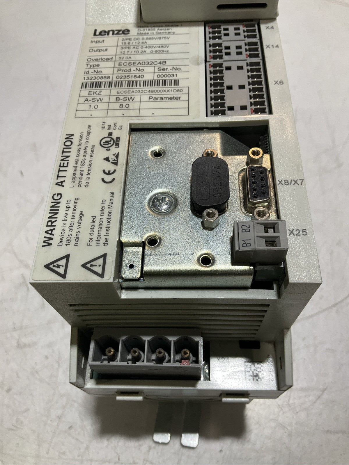LENZE INTERBUS ECSEA032C4B  DRIVE VARIABLE FREQUENCY  CONTROLLER INVERTE  XE25