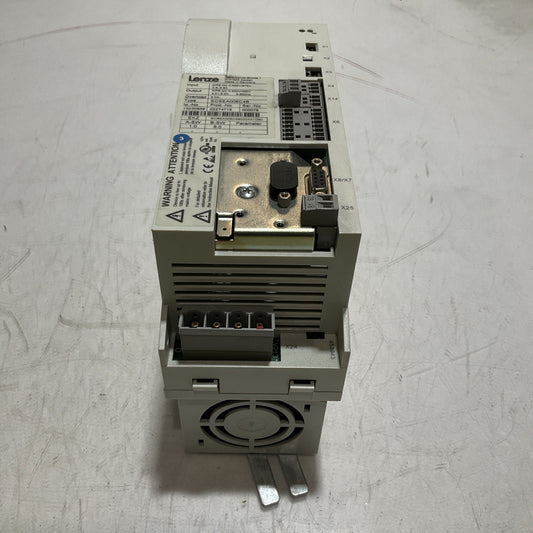 LENZE  ECSEA008C4B  SERVO DRIVE  VARIABLE  FREQUENCY CONTROLLER INVENTER  XE25