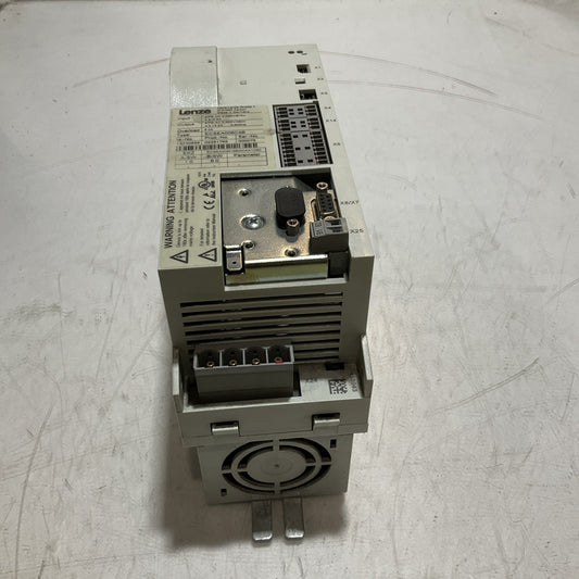 LENZE  ECSEA0084B SERVO DRIVE VARIABLE FREQUENCY CONTROLLER  INVERTER  XE25