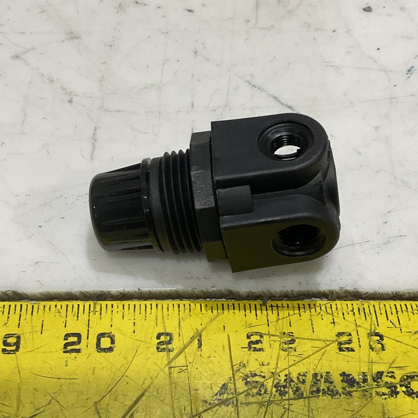 ARROW PNEUMATICS R262P MINI REGULATOR 1/4 IN LOT OF 6 Z2M